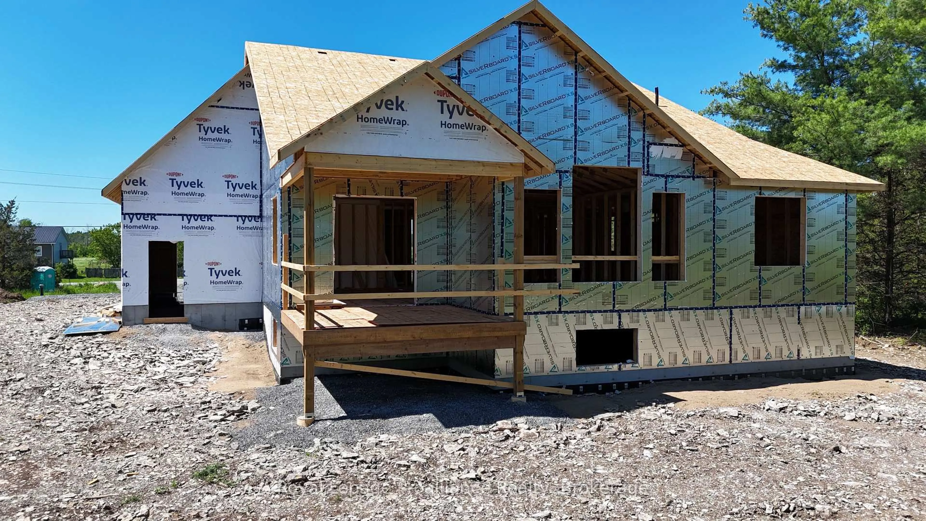 Home with vinyl exterior material, building for 102 Dewey Rd, Yarker Ontario K0K 3N0