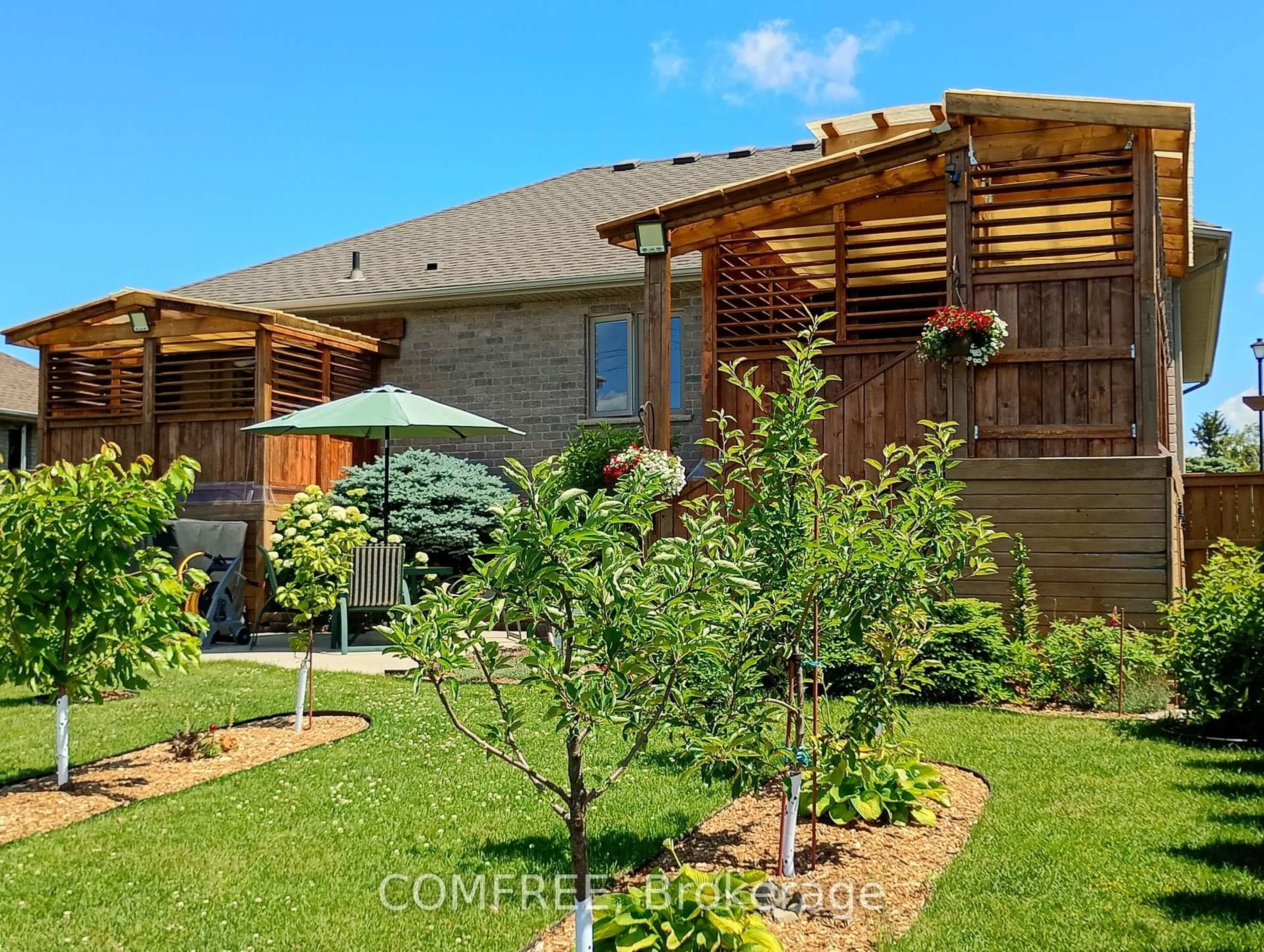Home with brick exterior material, street for 35 Tanya Dr, Southwest Middlesex Ontario N0L 1M0