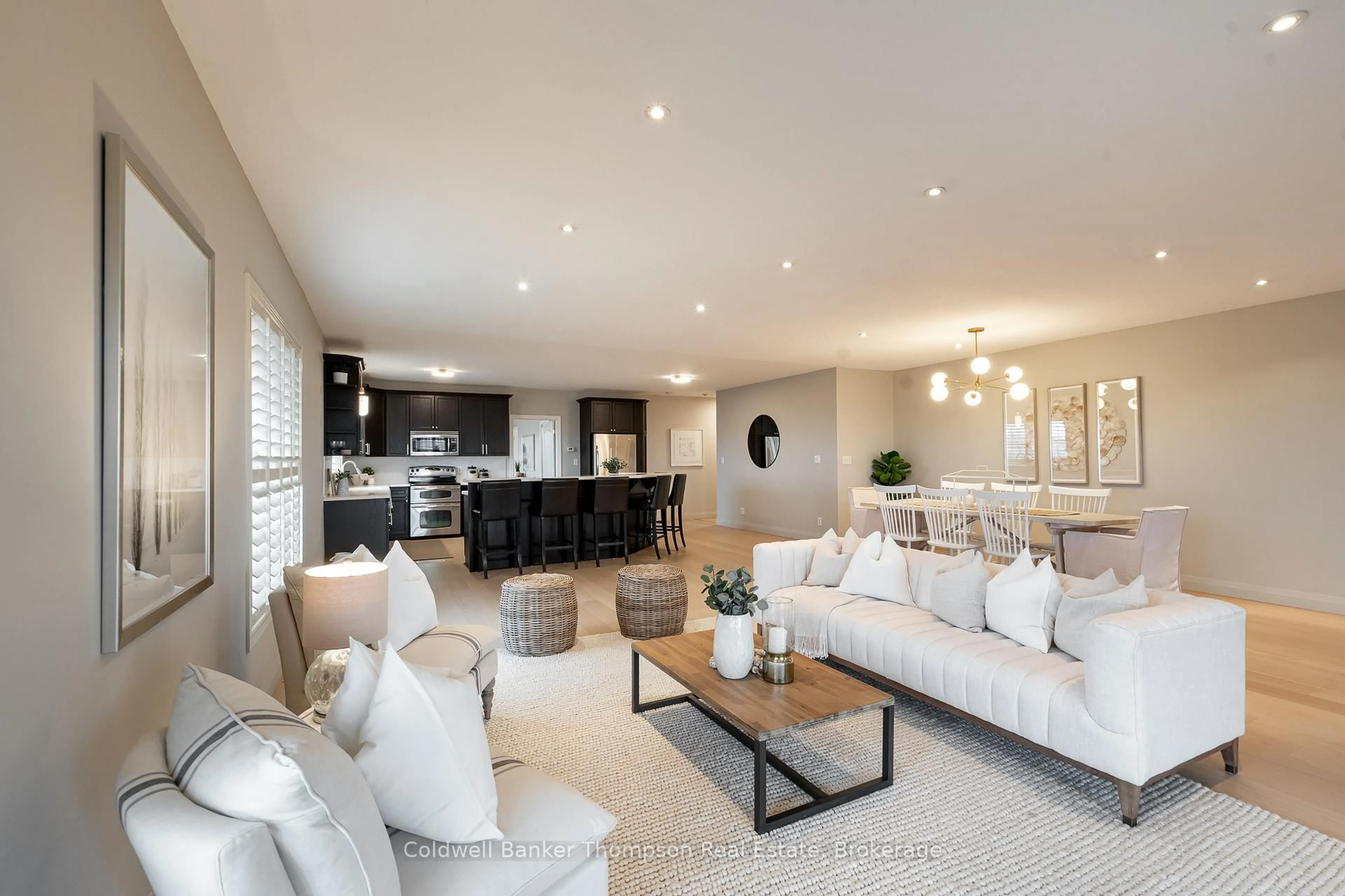 Living room with furniture, unknown for 4 Legacy Lane #505, Huntsville Ontario P1H 2R2