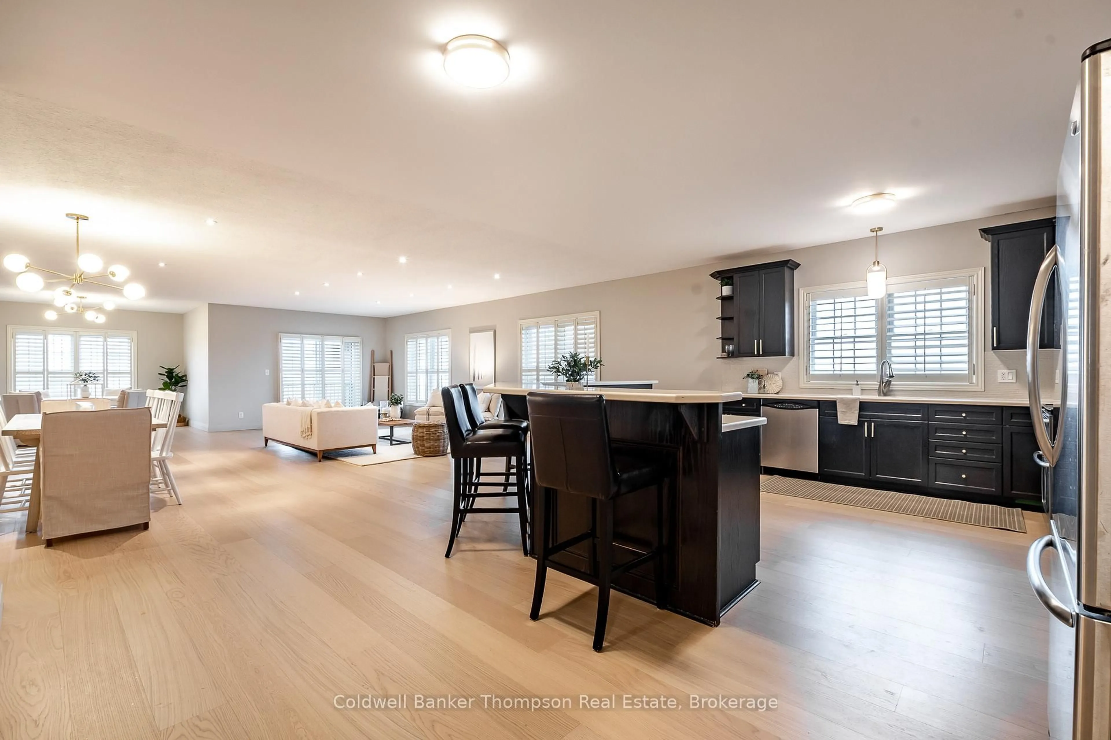 Open concept kitchen, unknown for 4 Legacy Lane #505, Huntsville Ontario P1H 2R2