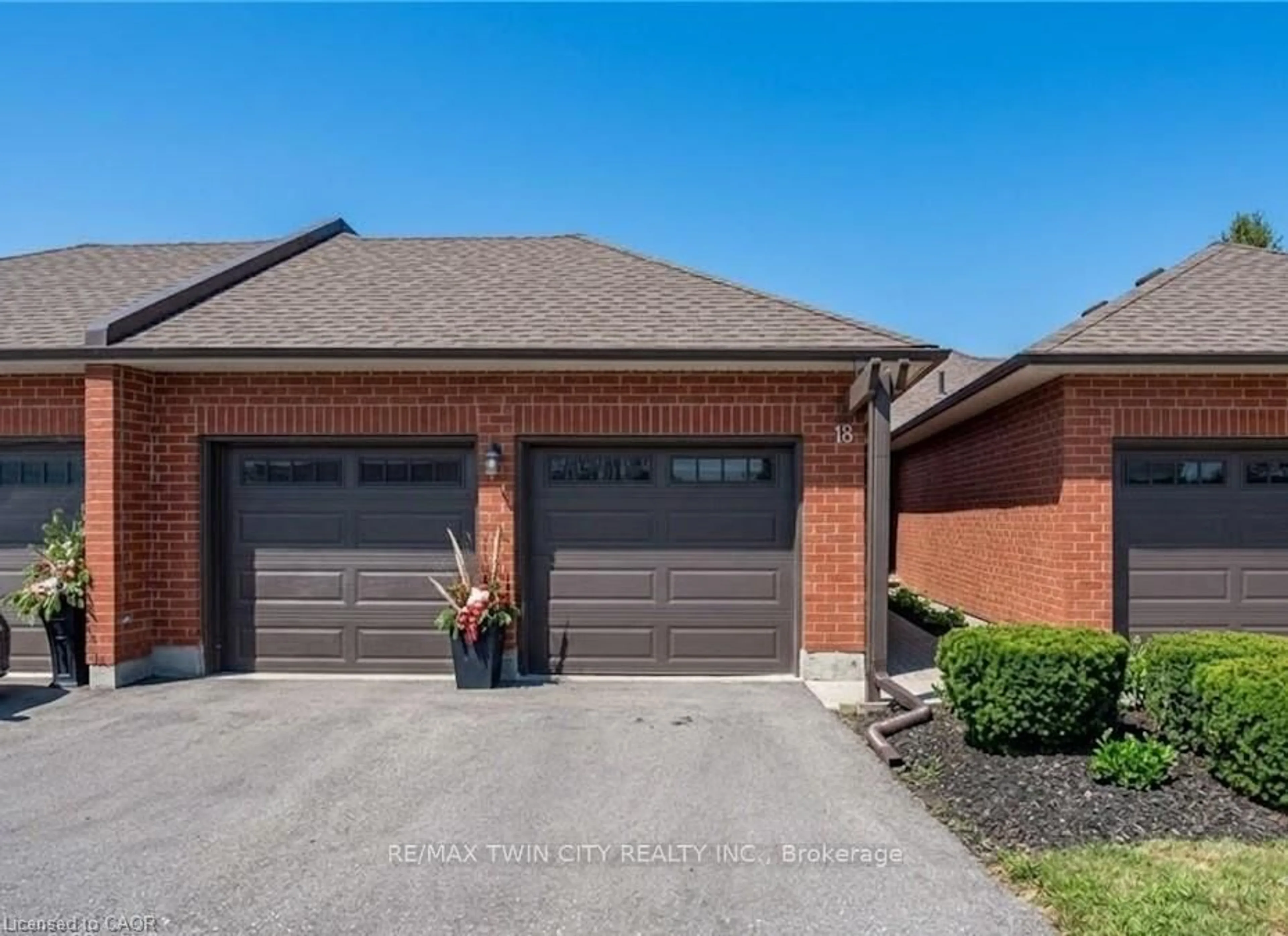 Home with brick exterior material, street for 10 ISHERWOOD Ave #18, Cambridge Ontario N1R 8L5