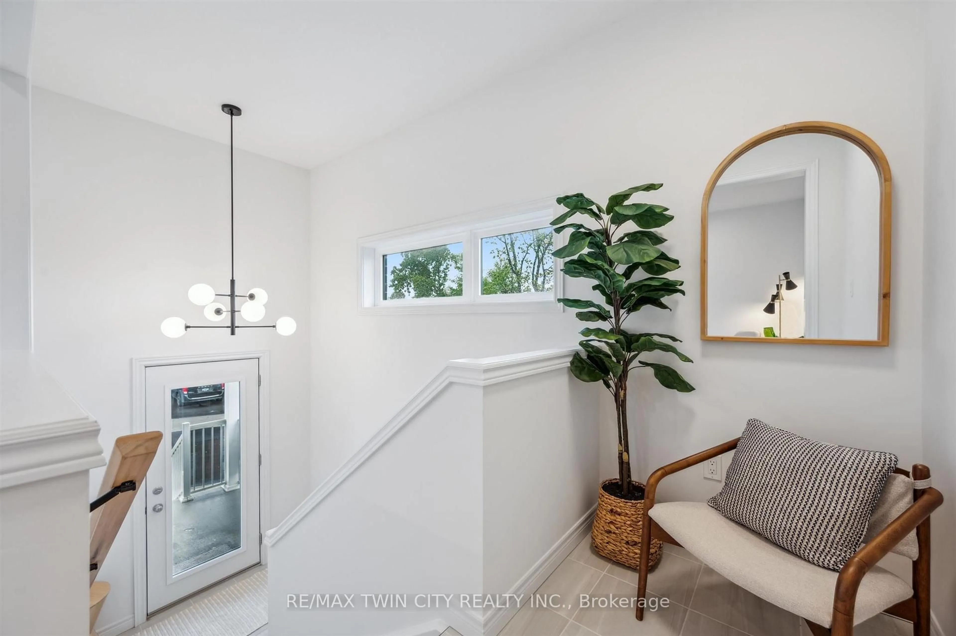 Indoor entryway for 2 Sora Lane, Guelph Ontario N1E 0T4