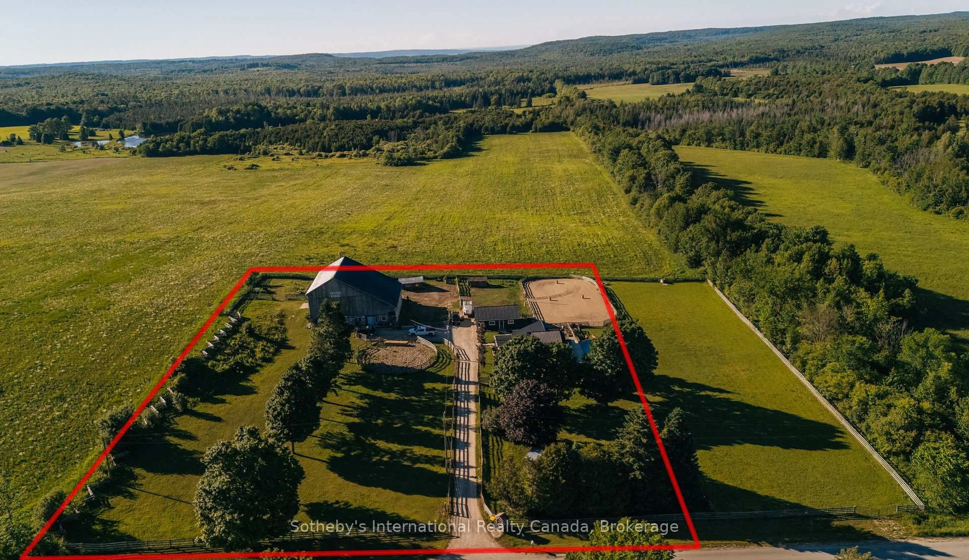 A pic from outside/outdoor area/front of a property/back of a property/a pic from drone, building for 467435 12th Concession B Concession, Grey Highlands Ontario N0C 1C0