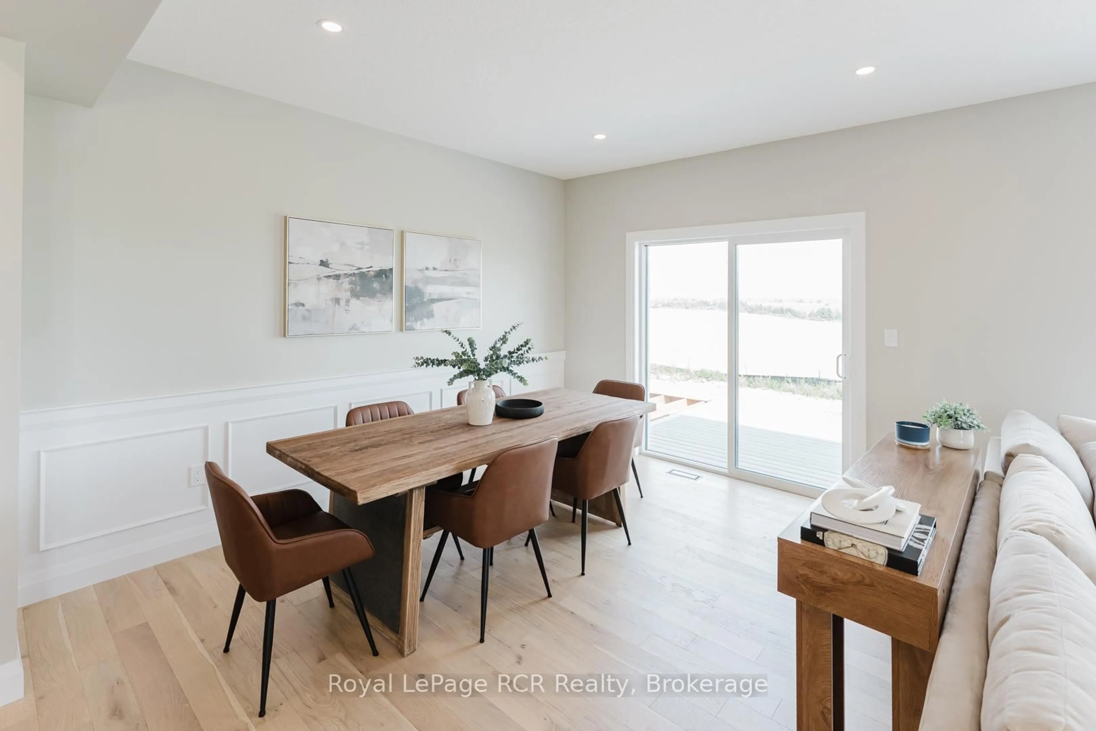 Dining room, ceramic/tile floor for 268 Schmidt Dr, Wellington North Ontario N0G 1A0