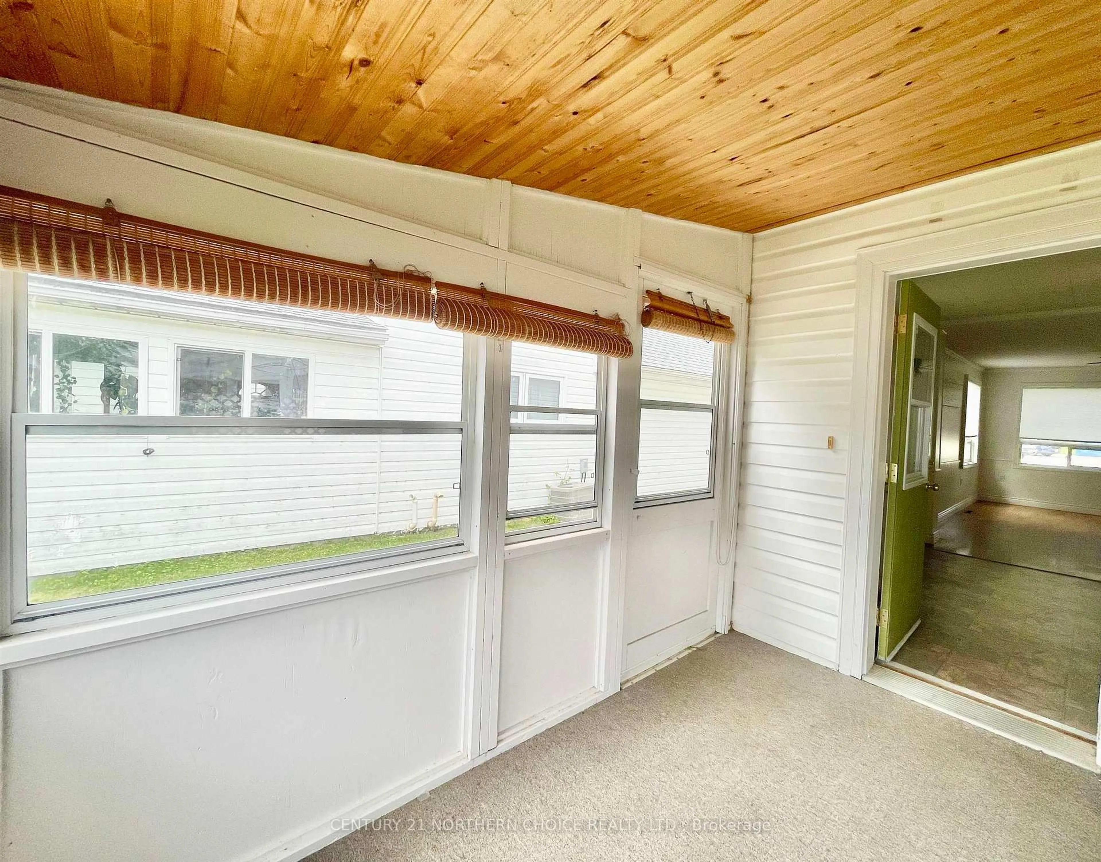 Unknown for 25 Casimir Ave, Dryden Ontario P8N 2G3