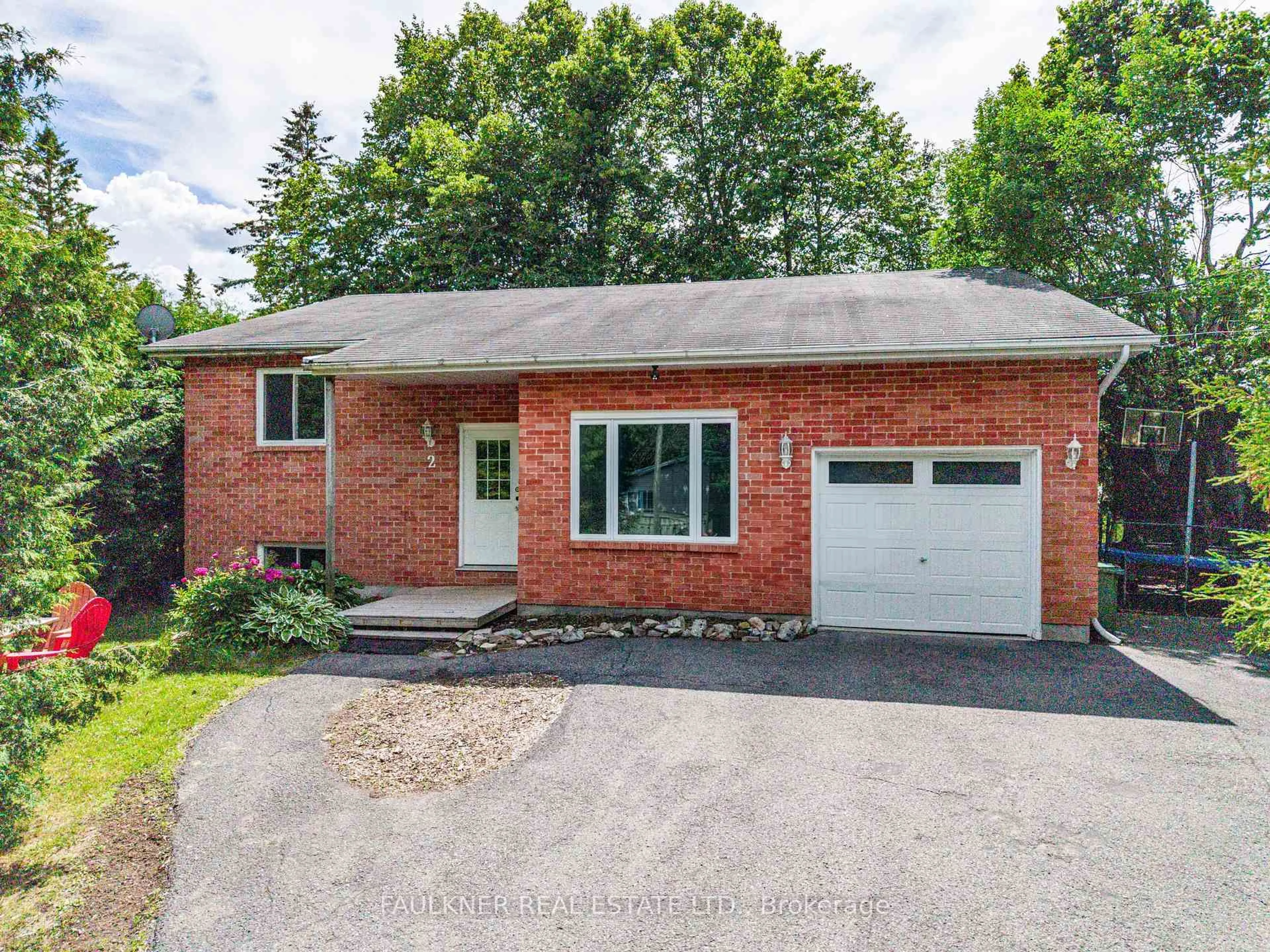 Home with brick exterior material, street for 2 Caribou Ave, Stittsville Ontario K2S 1M5