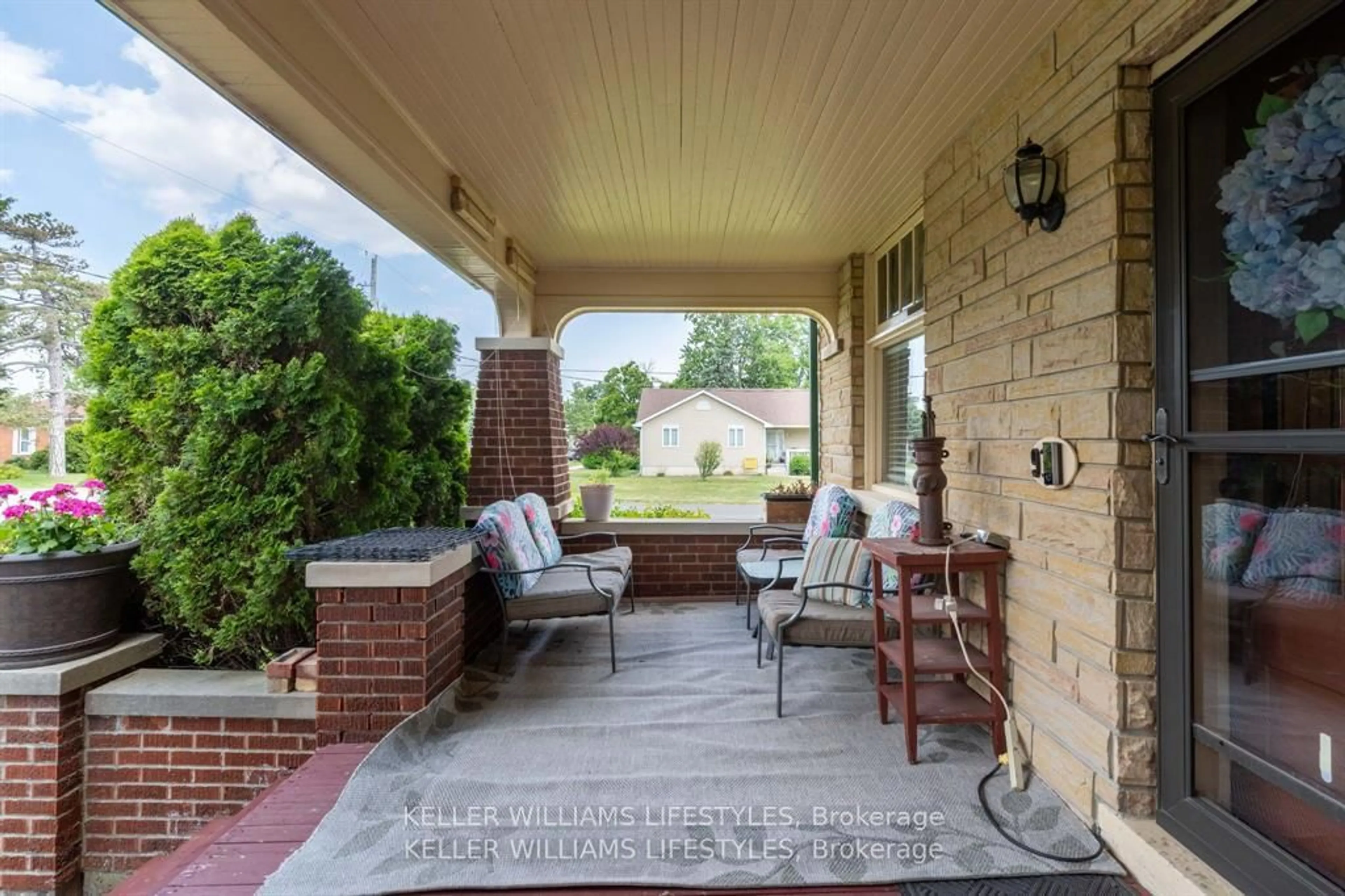 Patio, street for 93 Sarah St, Lambton Shores Ontario N0M 2N0