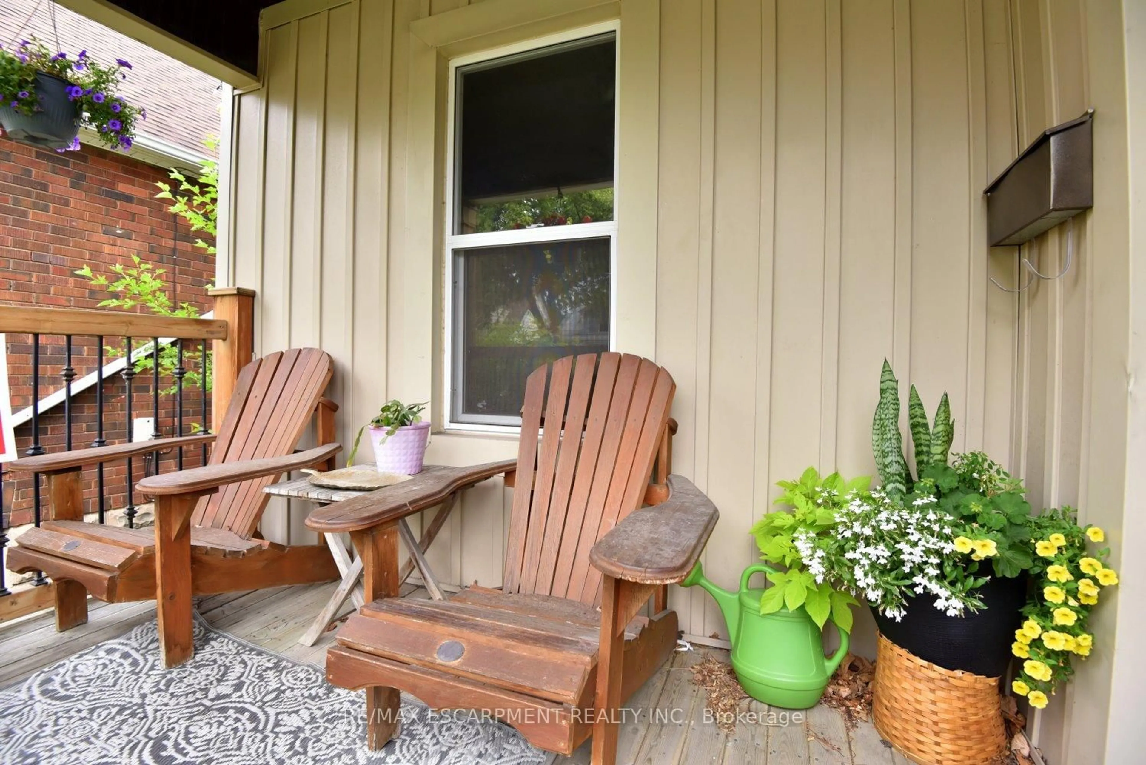 Patio, street for 56 Barons Ave, Hamilton Ontario L8H 5A4