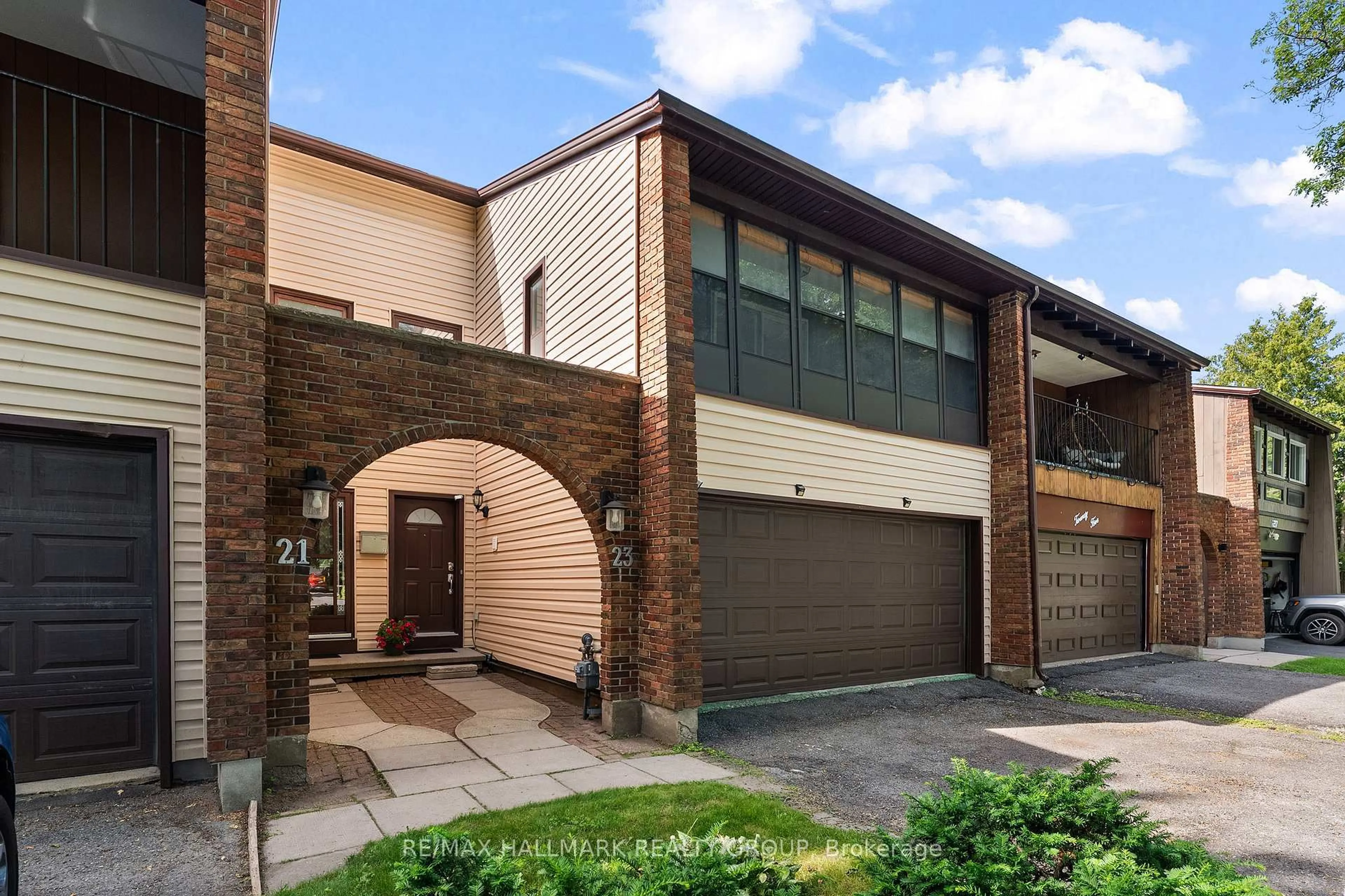 Home with brick exterior material, street for 23 Oberon St, Ottawa Ontario K2H 7X6