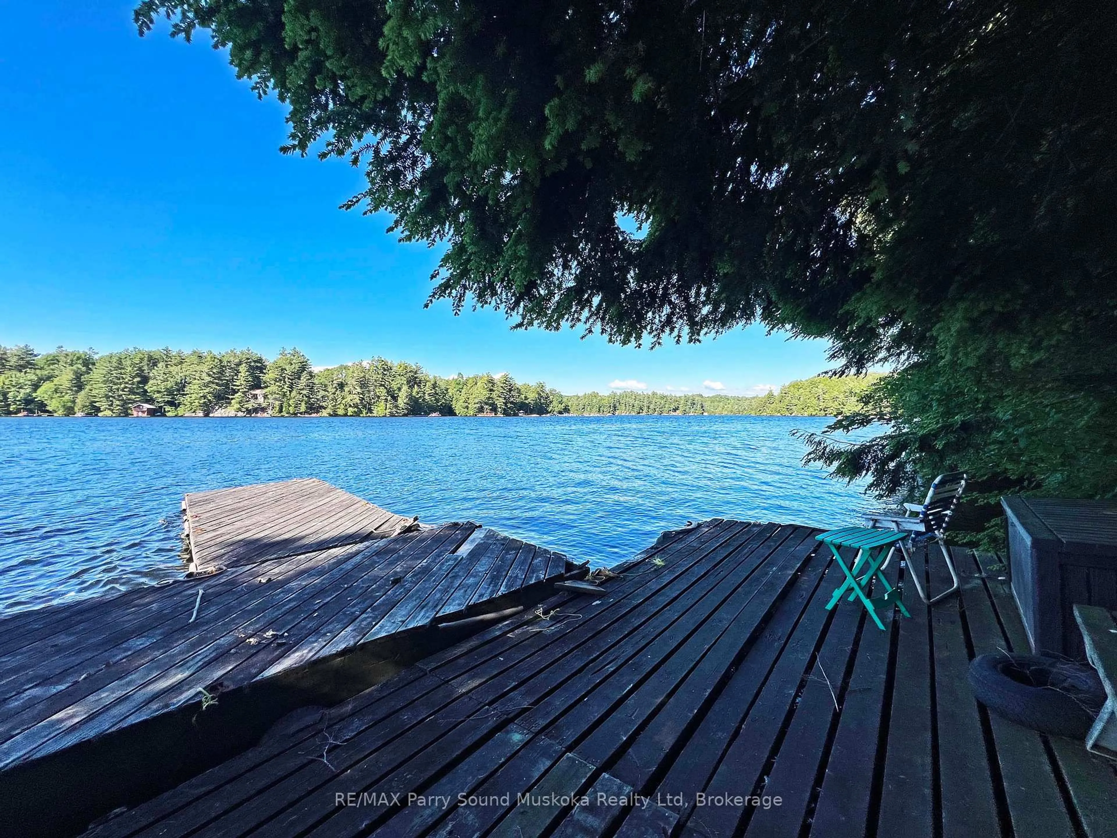 Patio, water/lake/river/ocean view for 15 Schmidt Circ, Seguin Ontario P2A 0B2