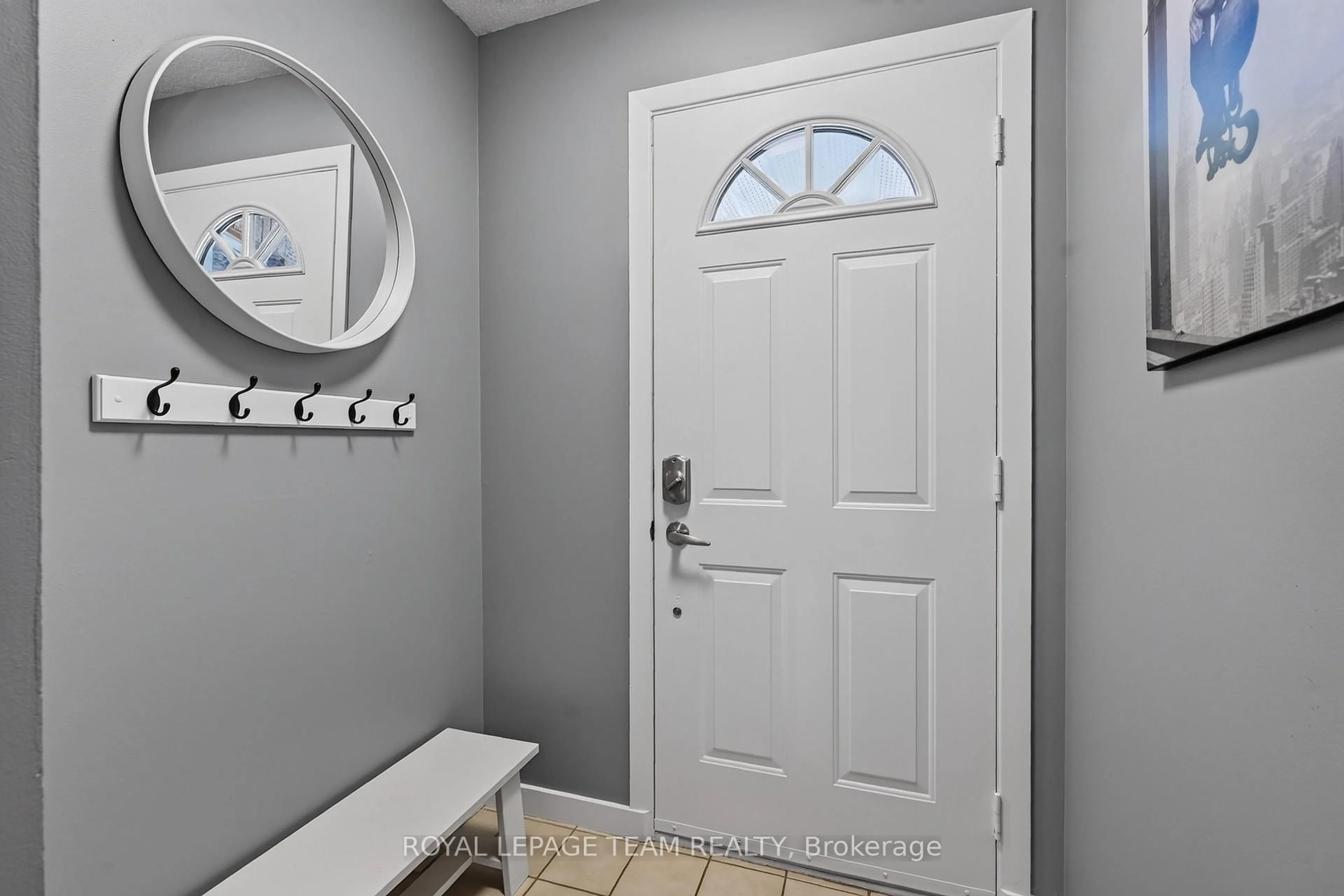 Indoor entryway for 13 Candow Cres, Ottawa Ontario K2S 1K6