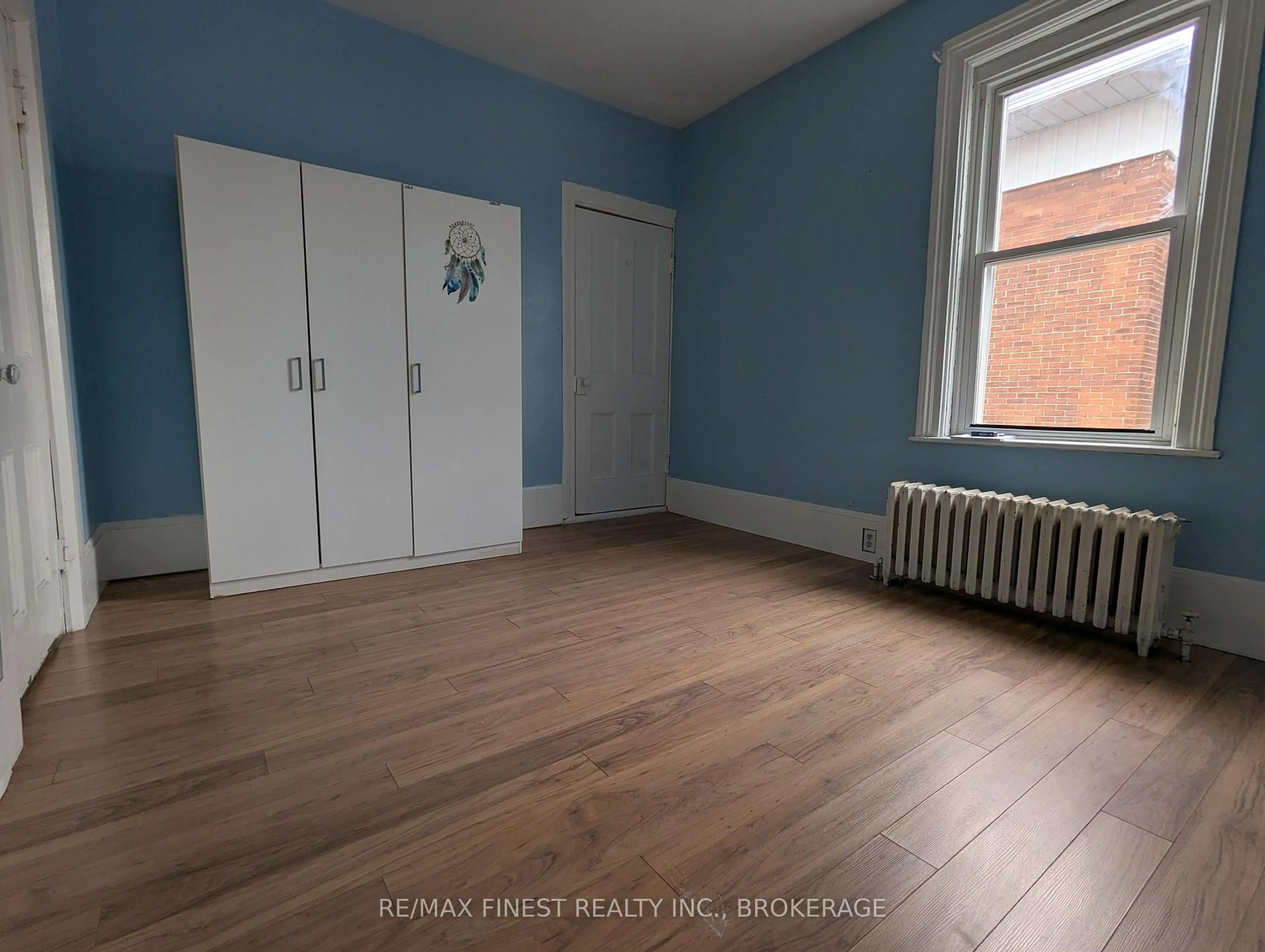 A pic of a room for 11A Bridge St #west, Greater Napanee Ontario K7R 2C2