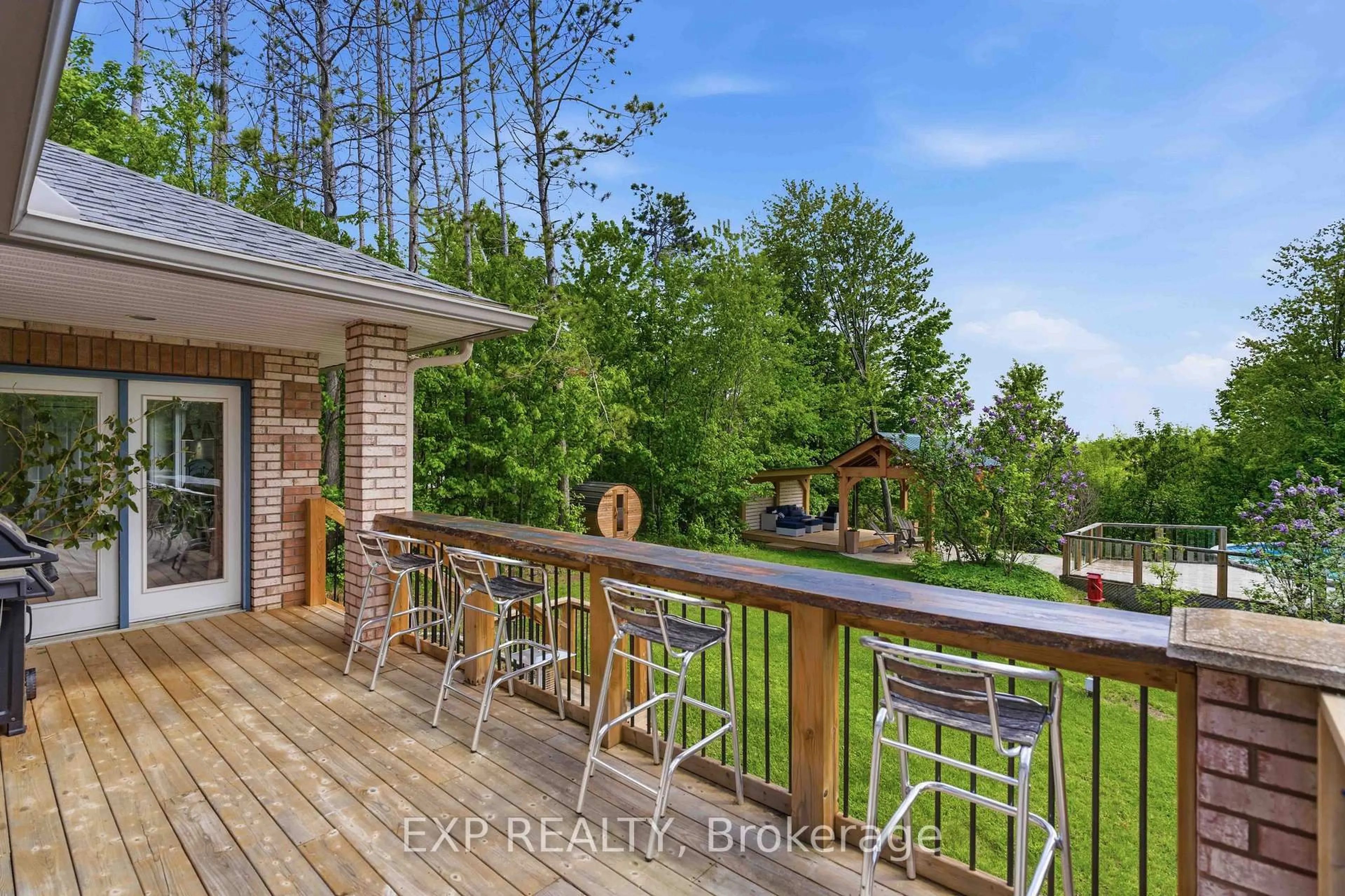 Patio, water/lake/river/ocean view for 1264 Barnwell Cres, Ottawa Ontario K4B 1K4
