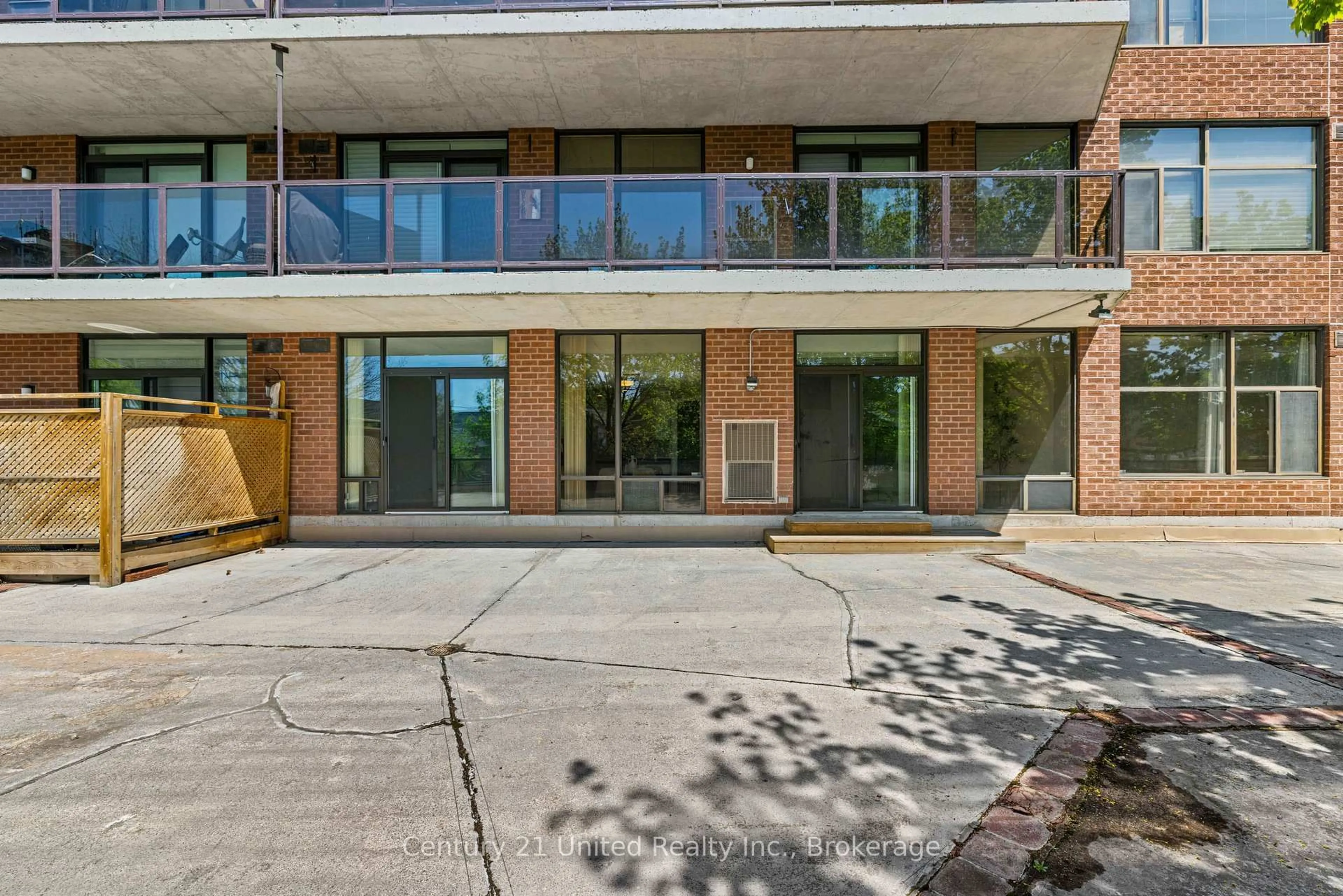 Patio, unknown for 2 George St #104, Peterborough Ontario K9J 8K8