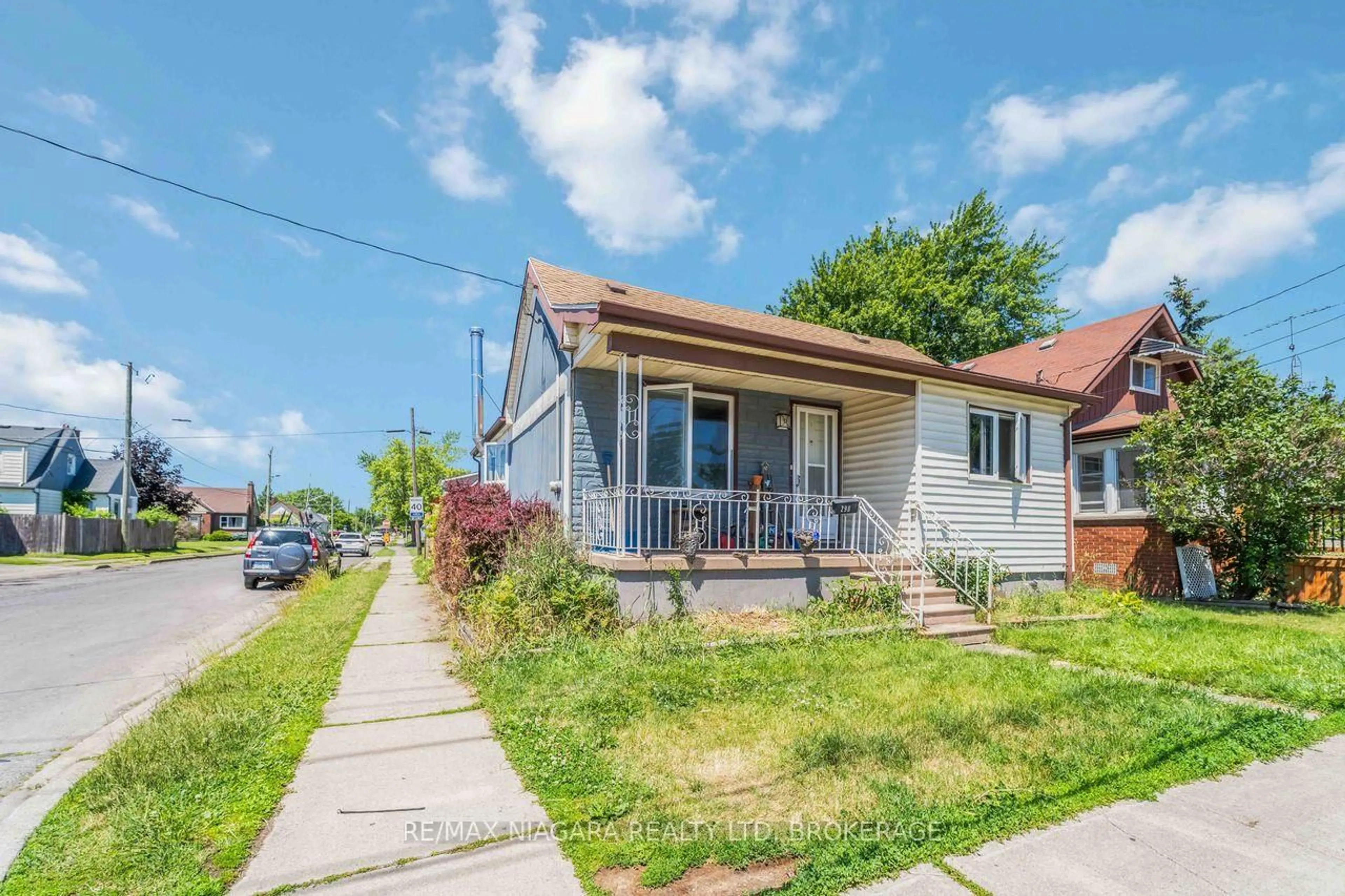 Unknown for 298 SOUTHWORTH St, Welland Ontario L3B 1Z6