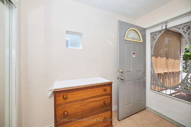 144 Geneva St, St. Catharines 4