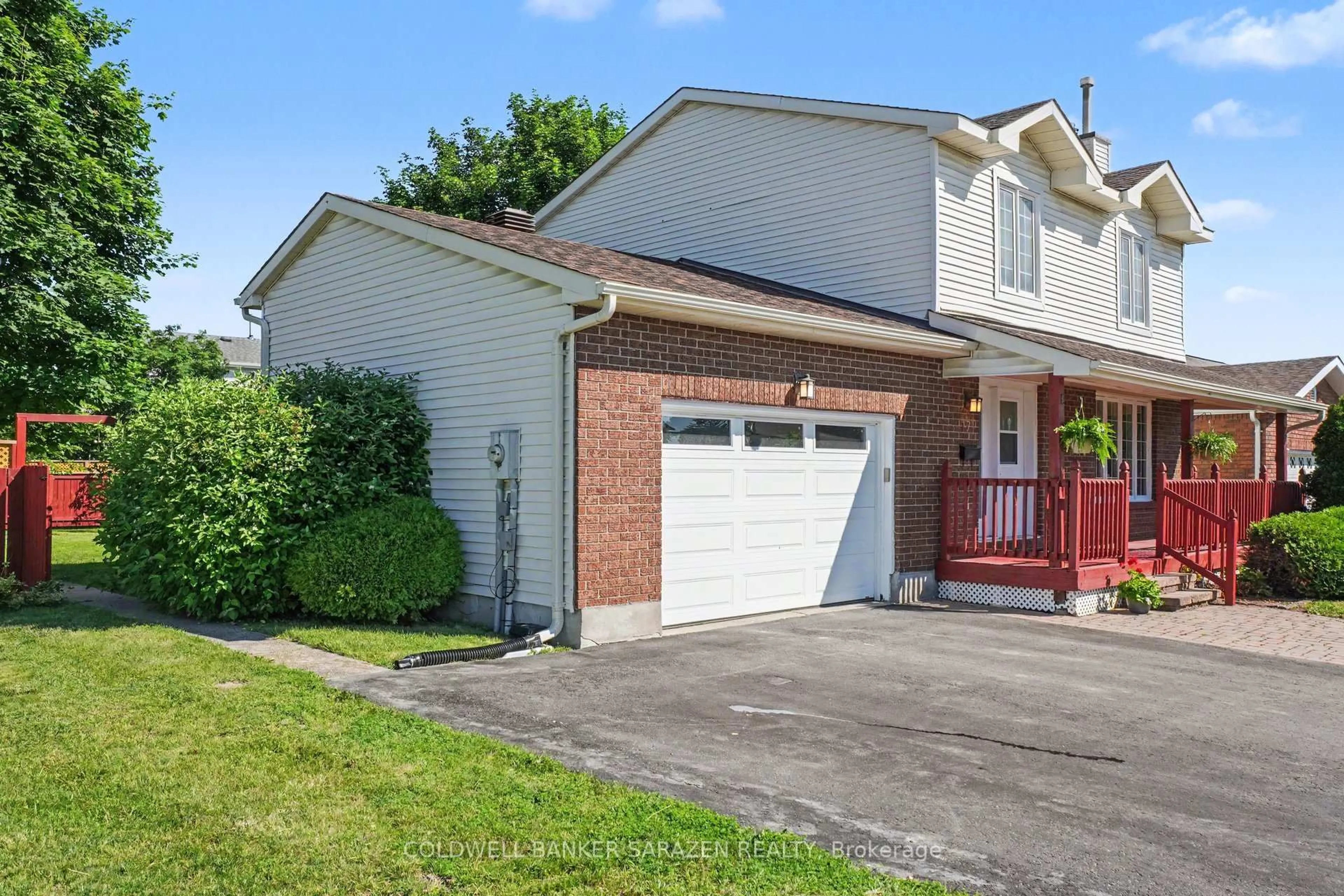 Home with brick exterior material, street for 17 Smolkin St, Arnprior Ontario K7S 3R8