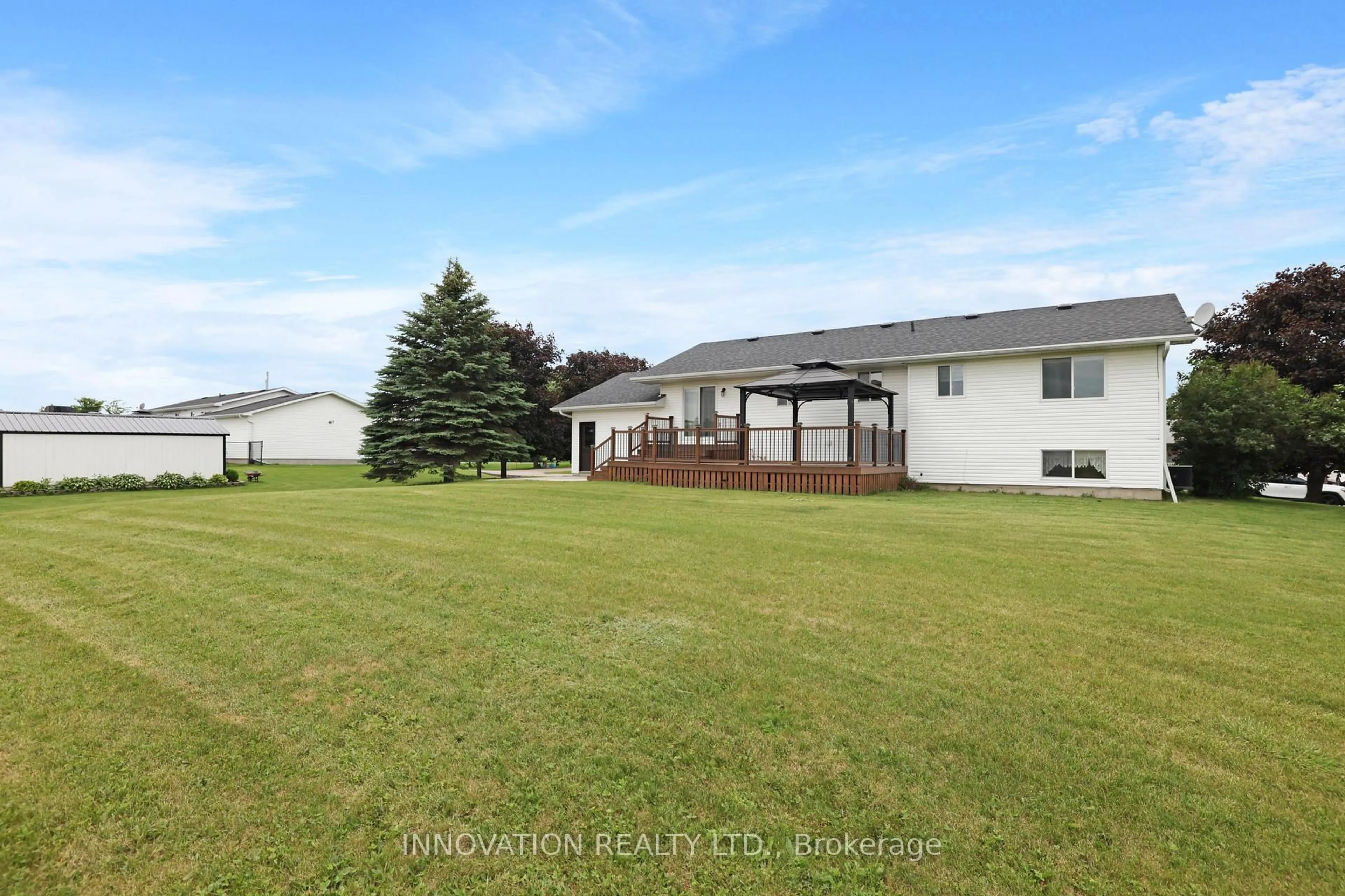 A pic from outside/outdoor area/front of a property/back of a property/a pic from drone, water/lake/river/ocean view for 14 Riley Cres, Braeside Ontario K7S 0E9