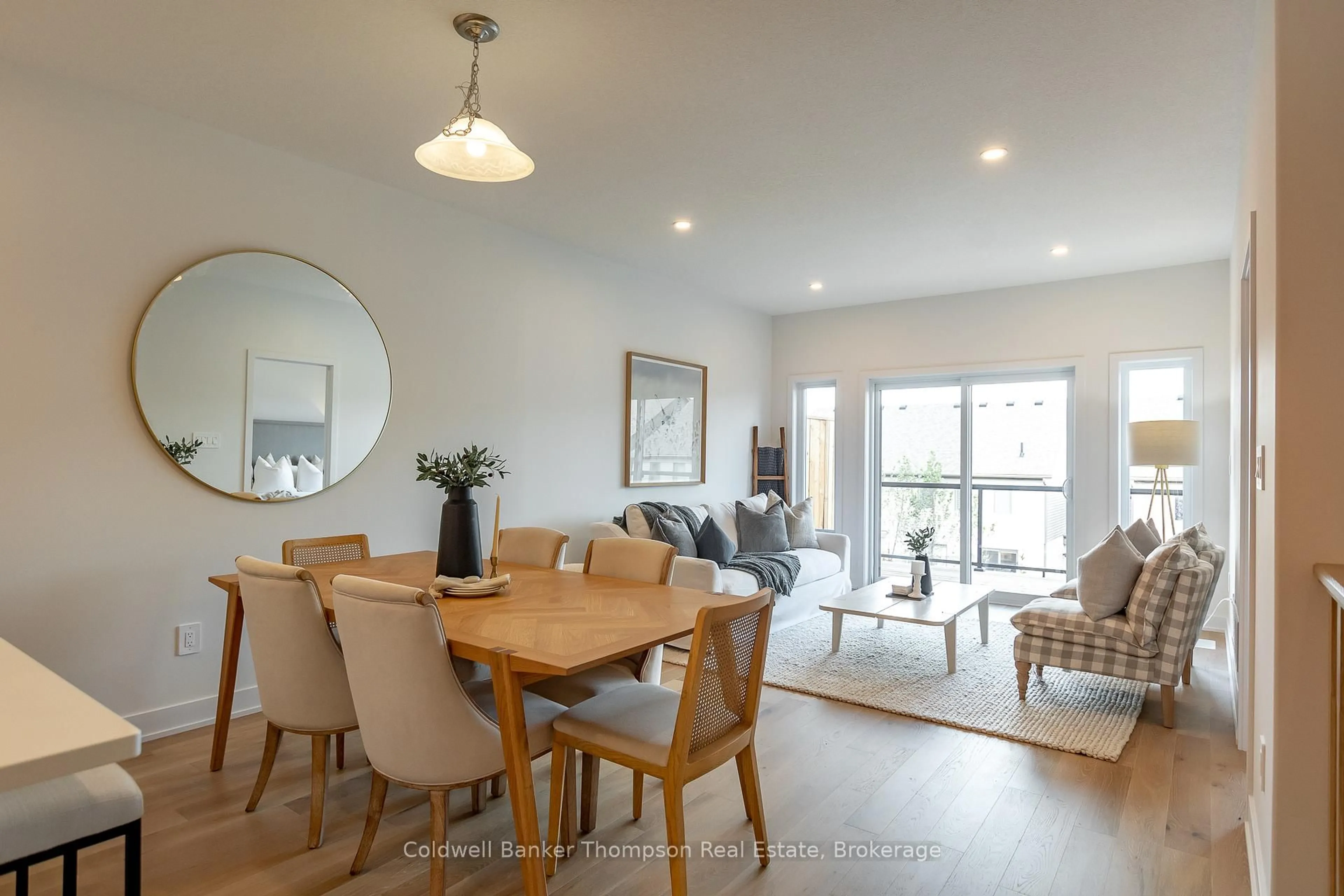 Dining room, wood/laminate floor for 30 Charles Morley Blvd, Huntsville Ontario P1H 0G5