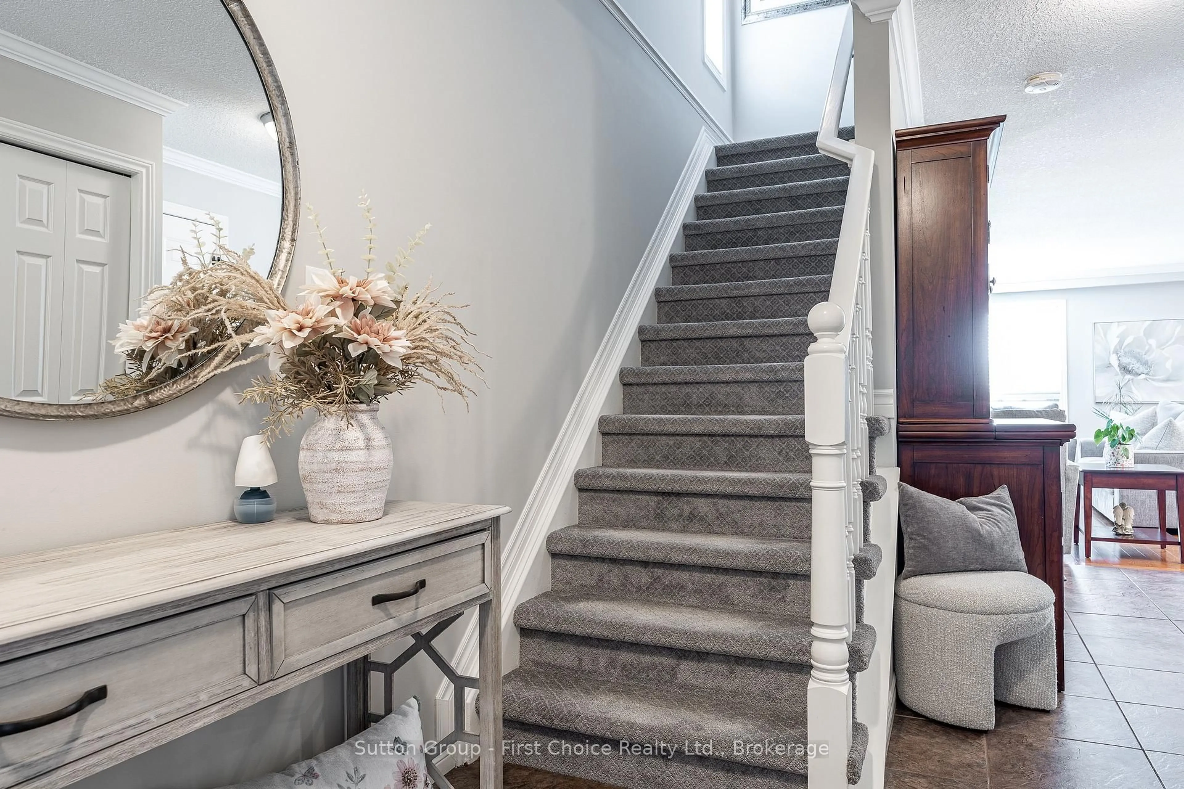 Stairs for 175 Franklin Dr, Stratford Ontario N5A 6R1
