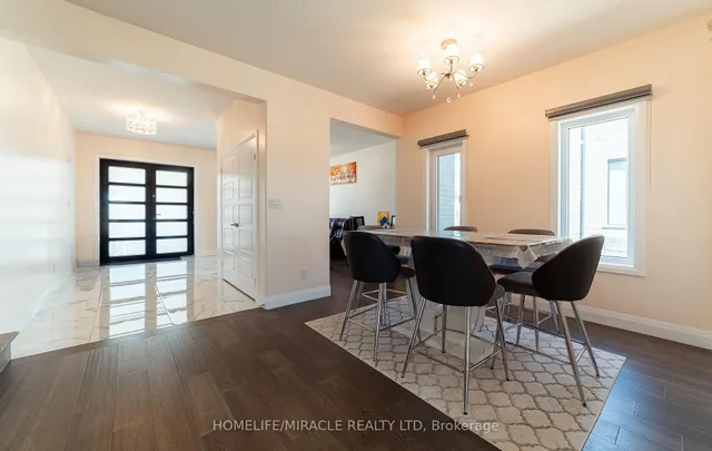 42 Grandville Circ, Brant 5