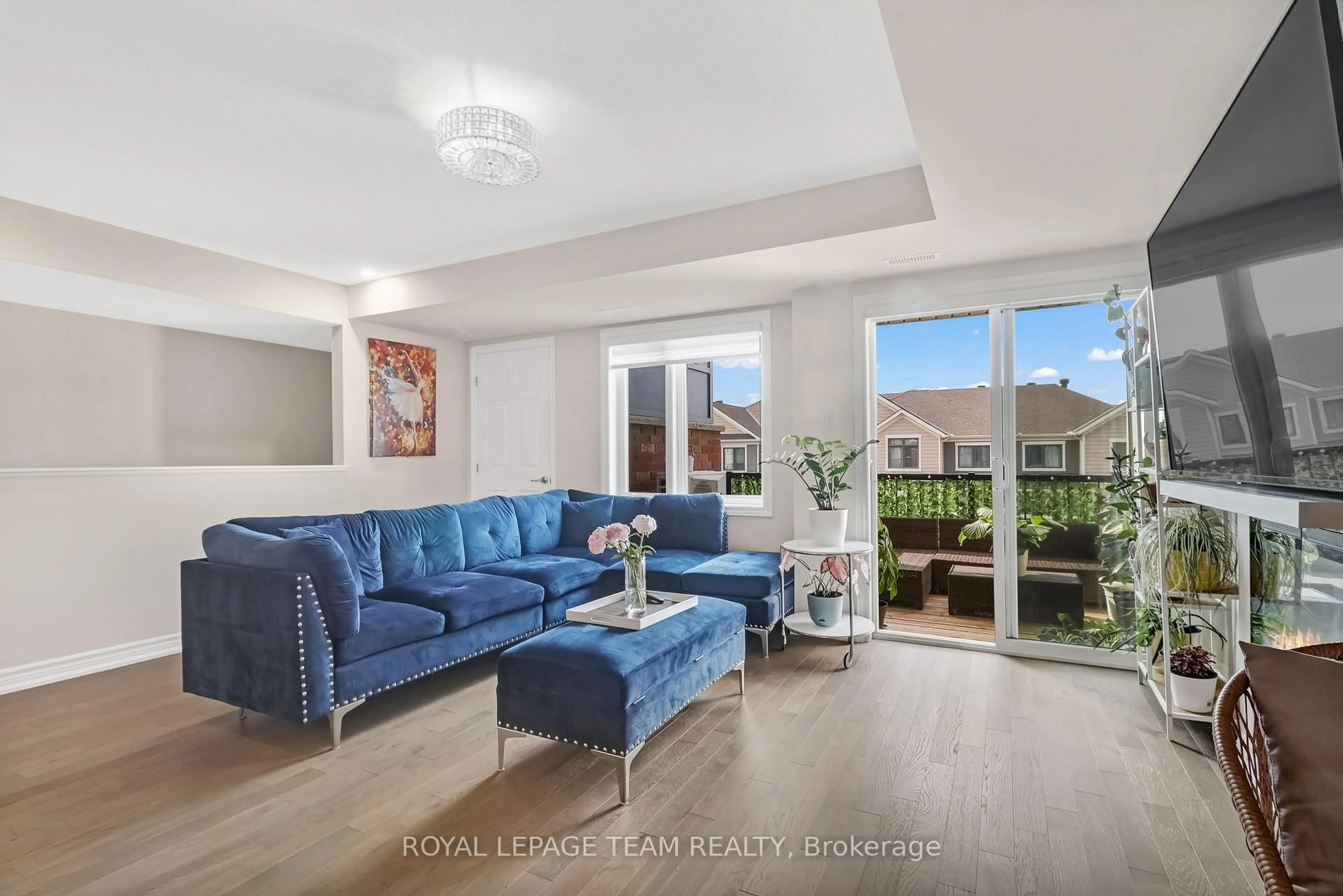 Living room with furniture, unknown for 2274 Watercolours Way, Ottawa Ontario K2J 6N2