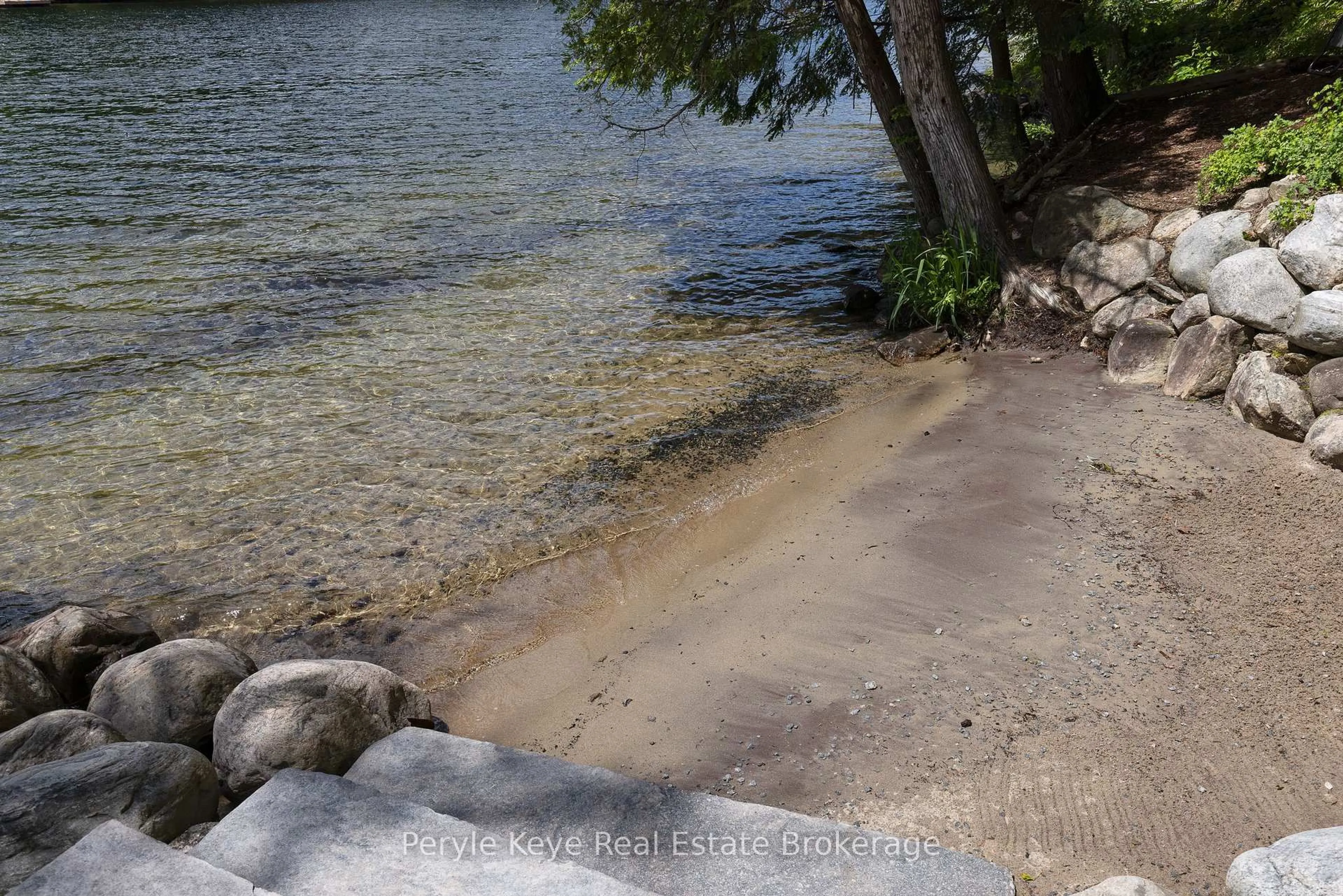 Unknown for 41 Beaumont Bay Rd, Muskoka Lakes Ontario P0B 1M0