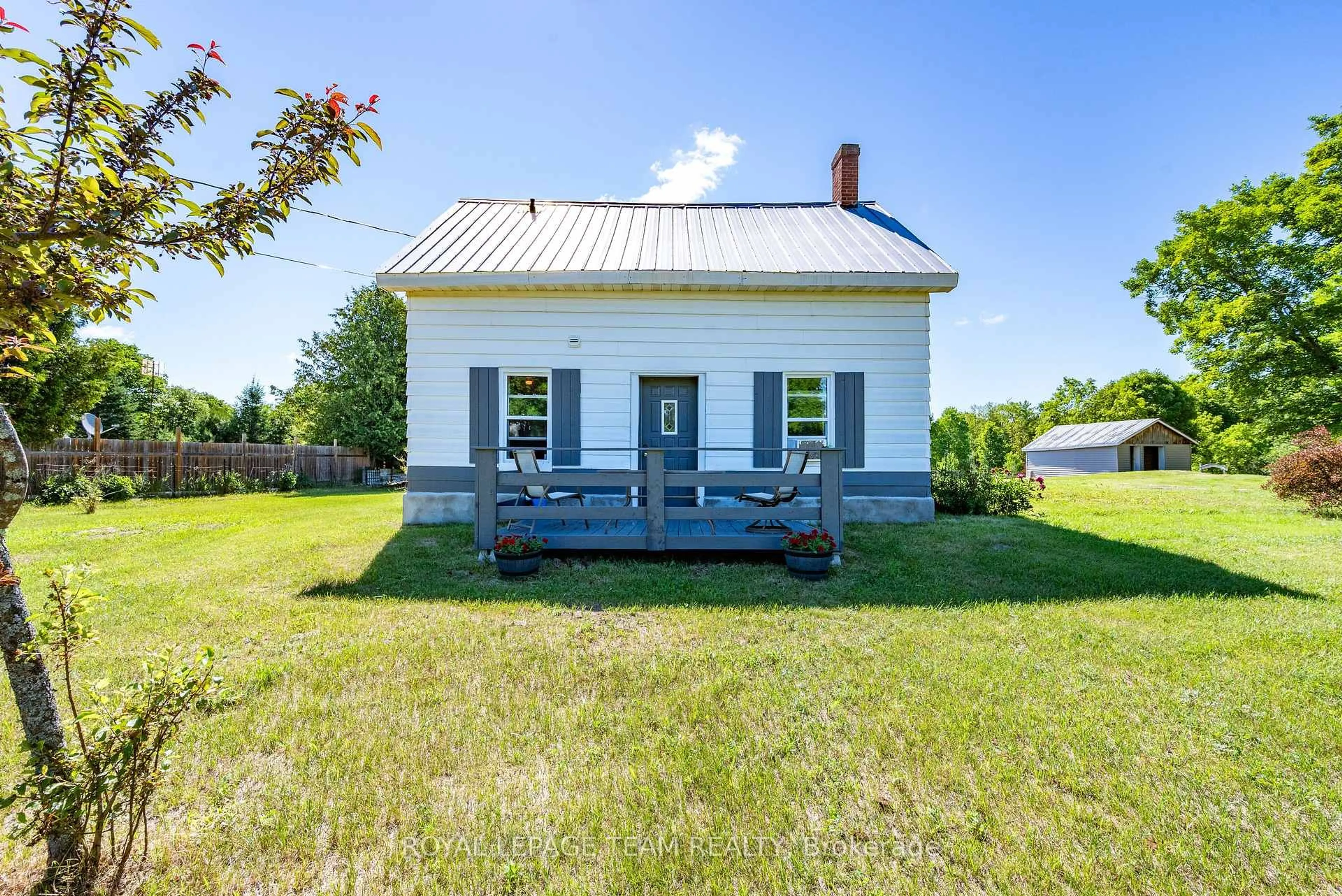 Shed for 828 Cemetery Rd, Lanark Ontario K0G 1K0