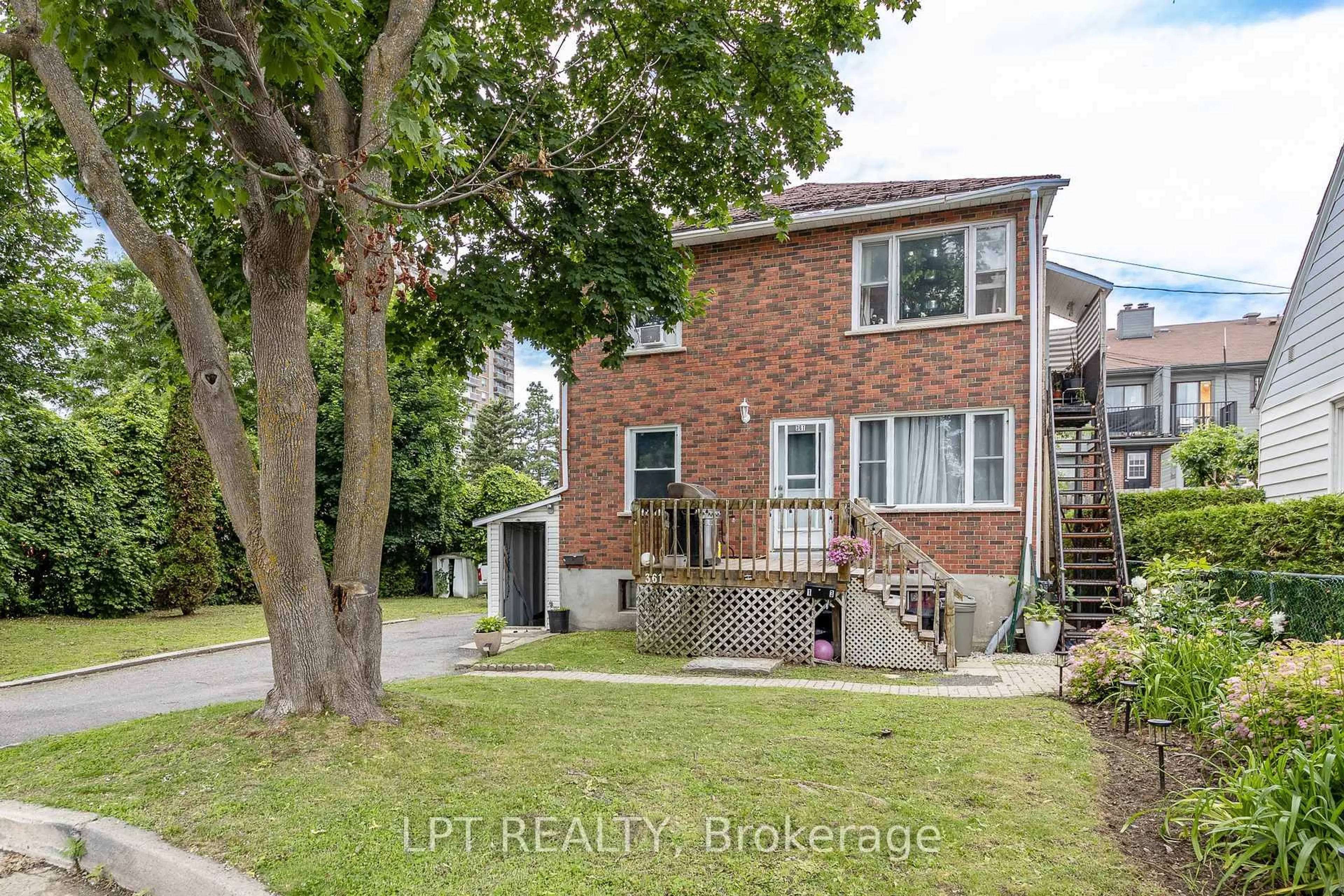 Home with brick exterior material, street for 361 Iberville St, Ottawa Ontario K1L 6G1