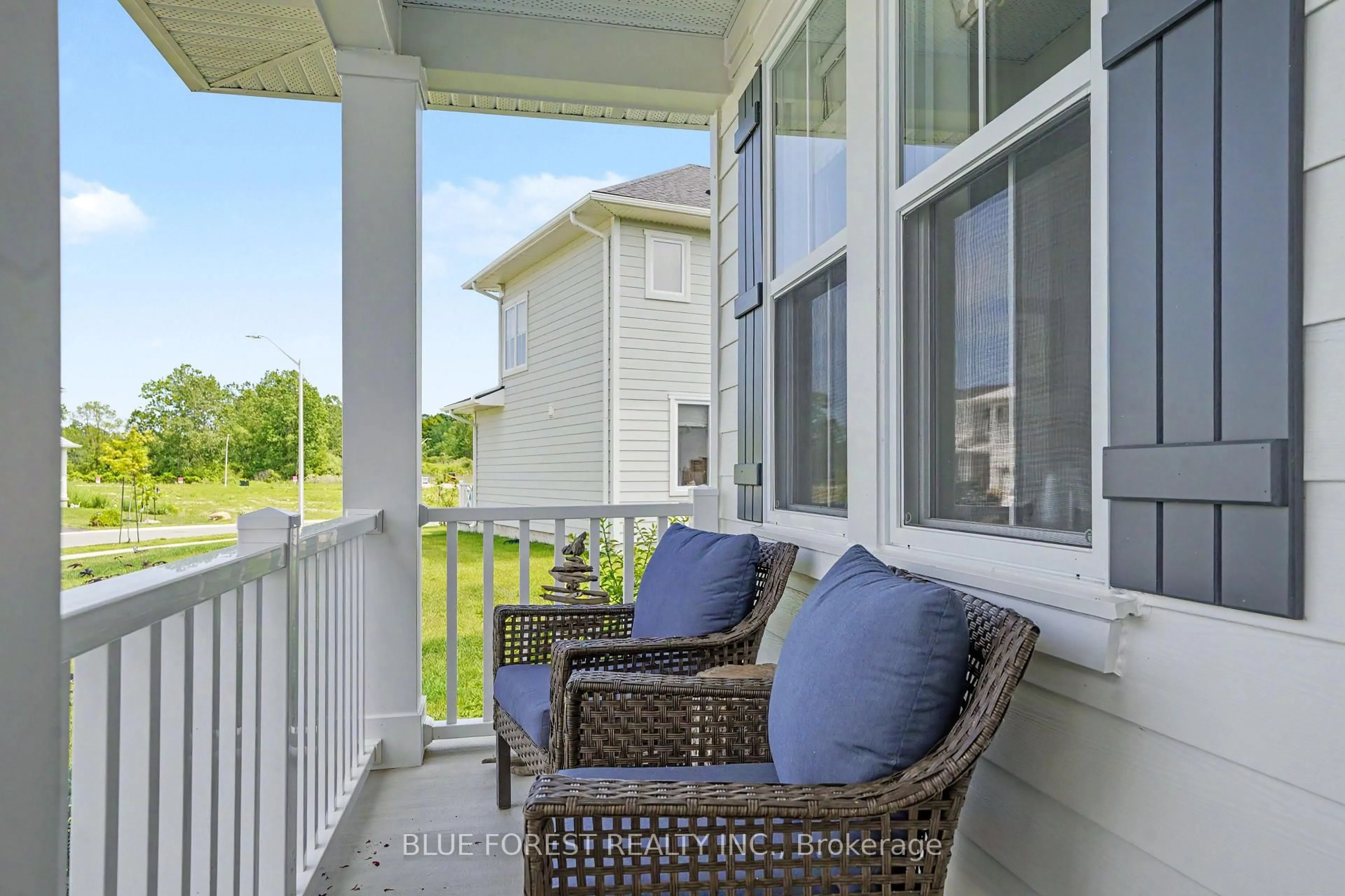 Patio, water/lake/river/ocean view for 112 Sandcastle Key, Central Elgin Ontario N5L 1C5