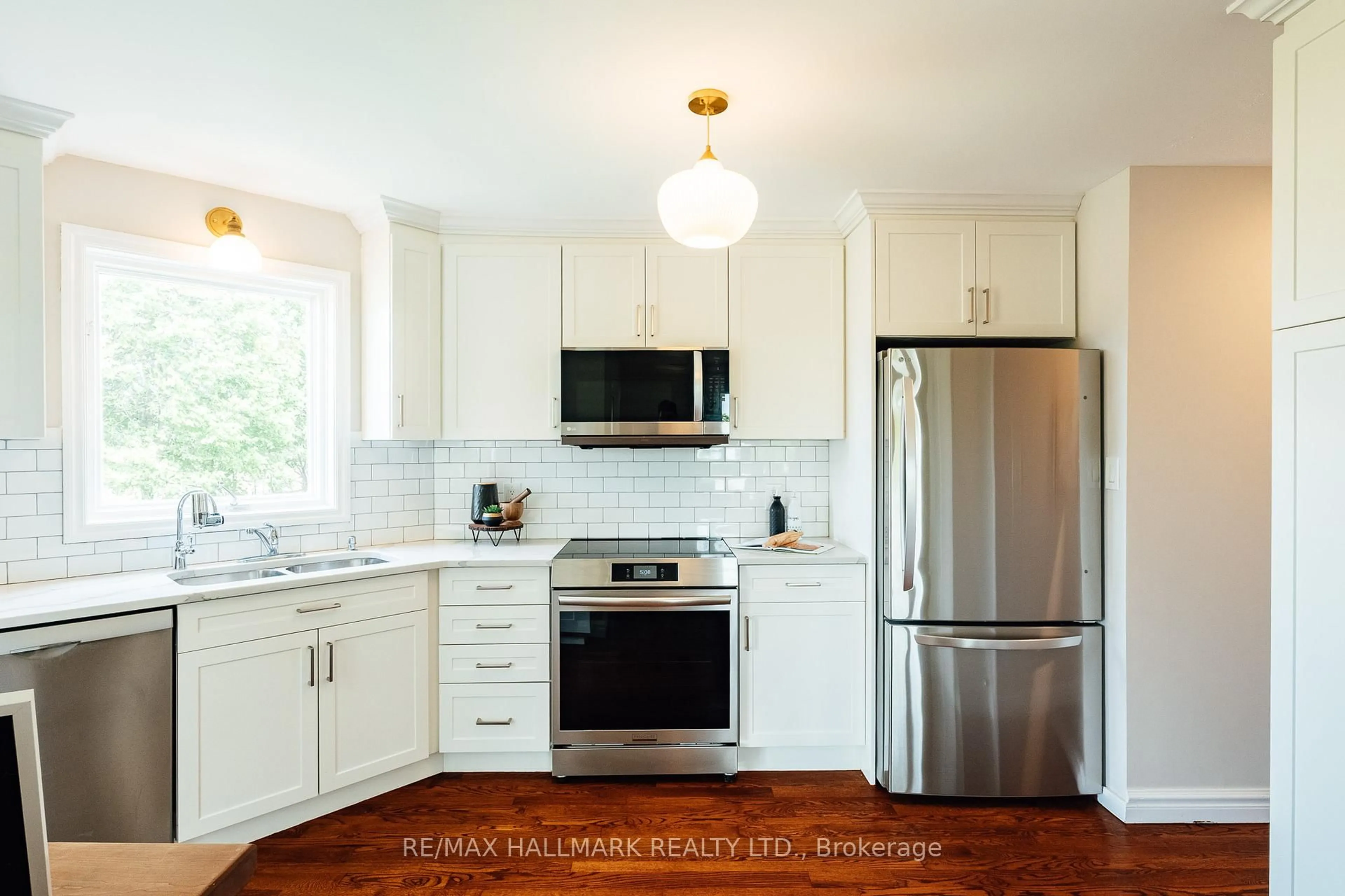 Open concept kitchen, unknown for 1998 Morrison Rd, North Dumfries Ontario N1R 5S2