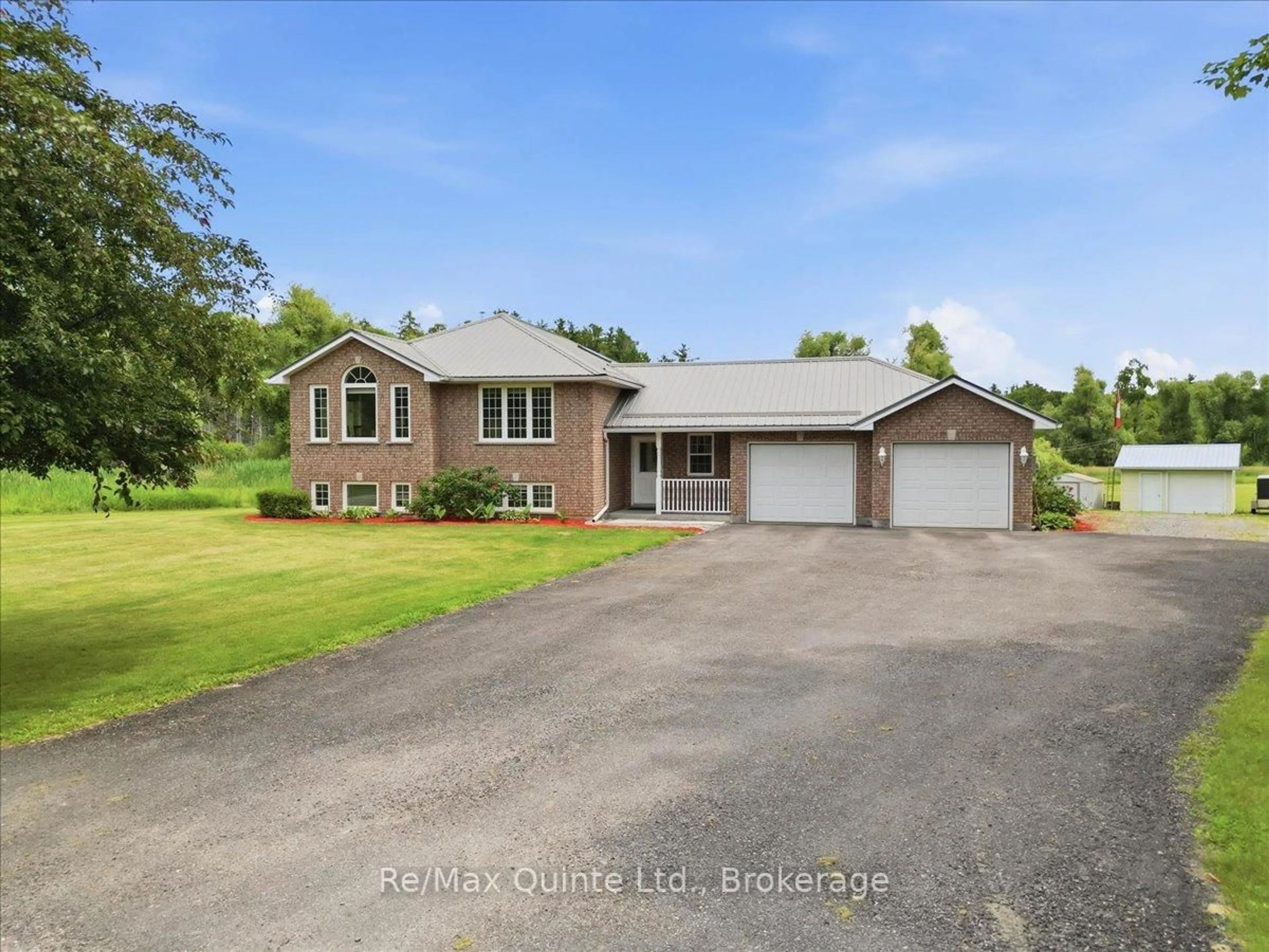 A pic from outside/outdoor area/front of a property/back of a property/a pic from drone, unknown for 219 Helyer Rd, Ingleside Ontario K8V 5P4