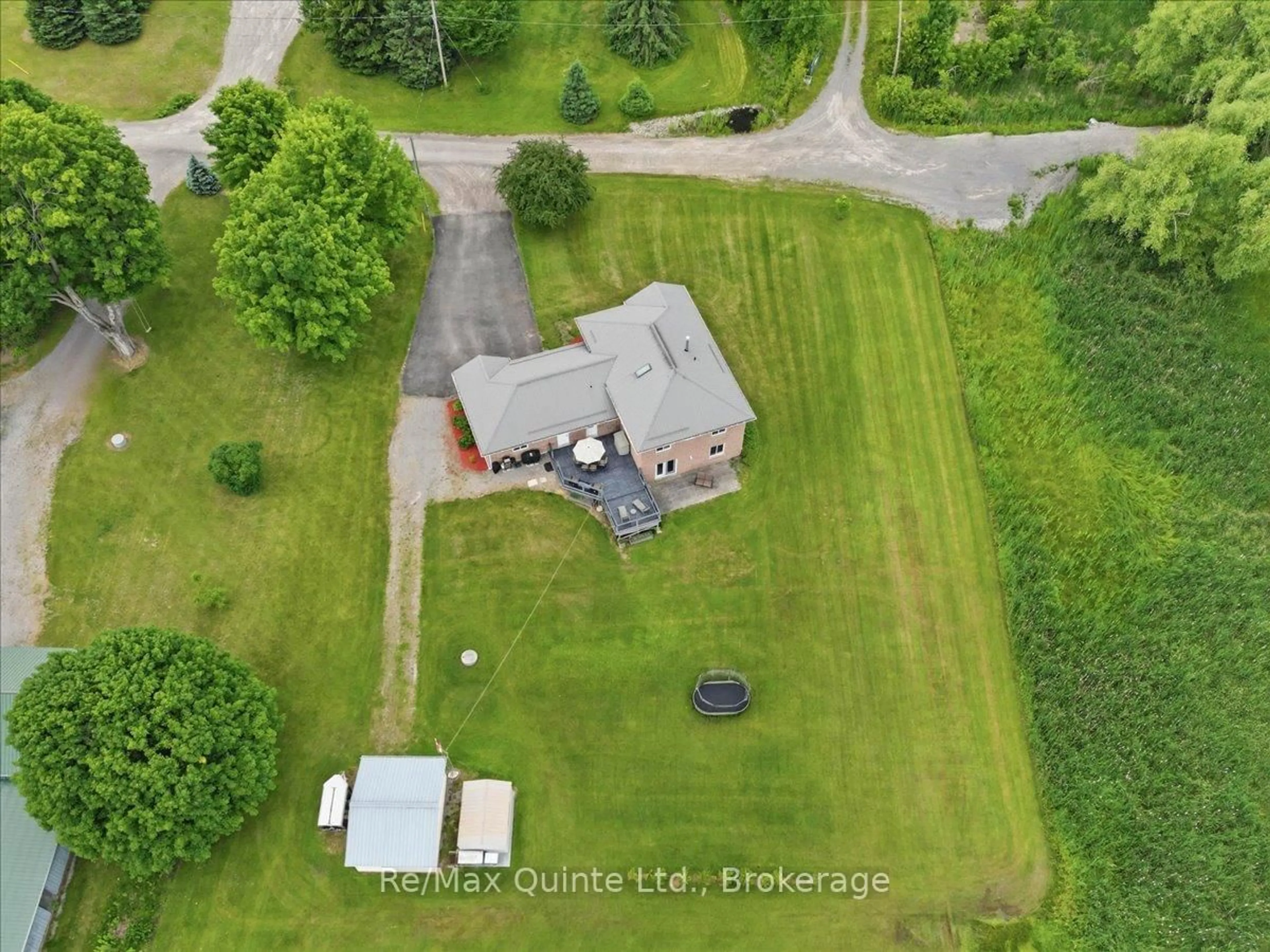 A pic from outside/outdoor area/front of a property/back of a property/a pic from drone, unknown for 219 Helyer Rd, Ingleside Ontario K8V 5P4