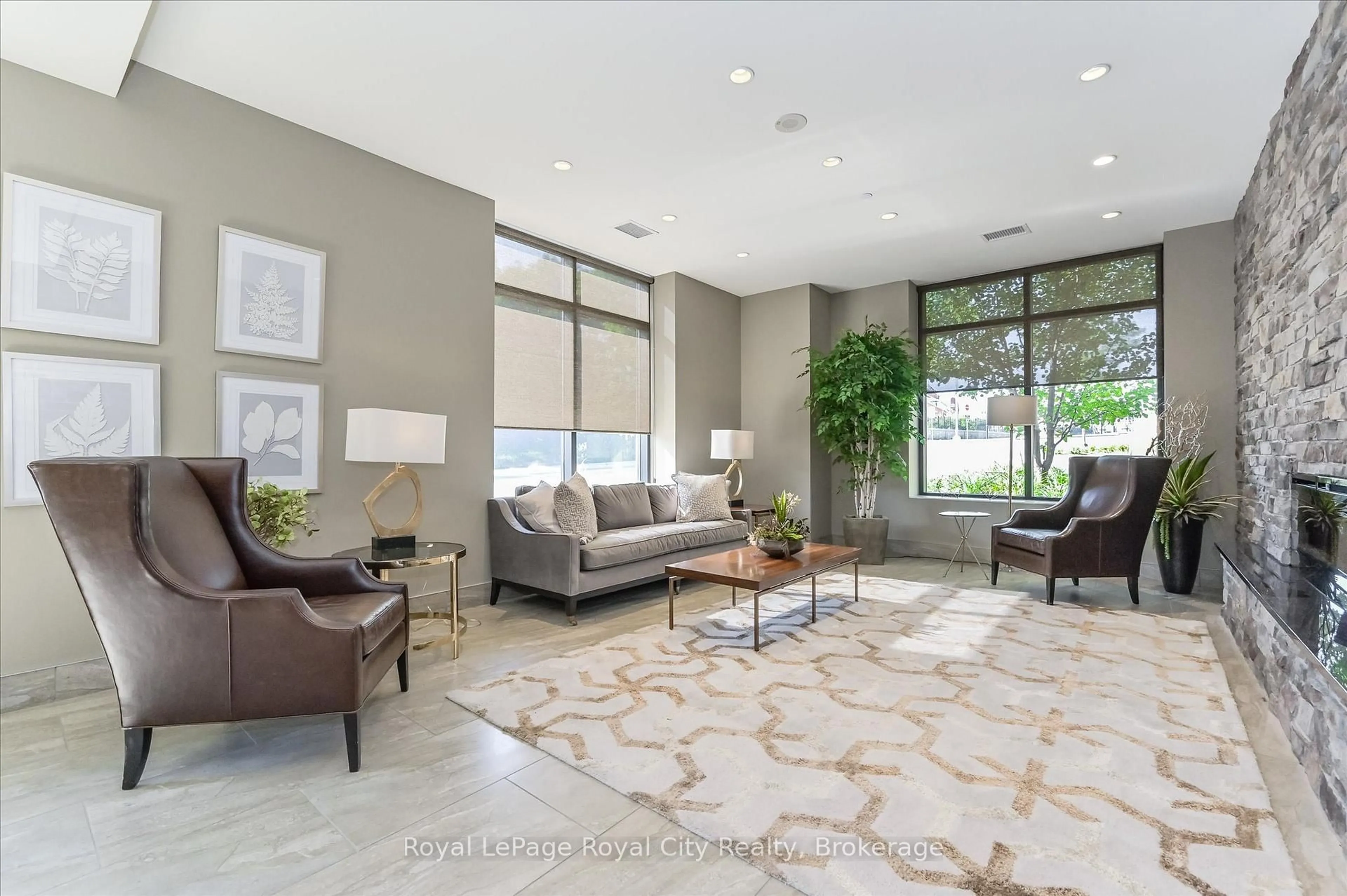Lobby for 160 Macdonell St #1108, Guelph Ontario N1H 0A9