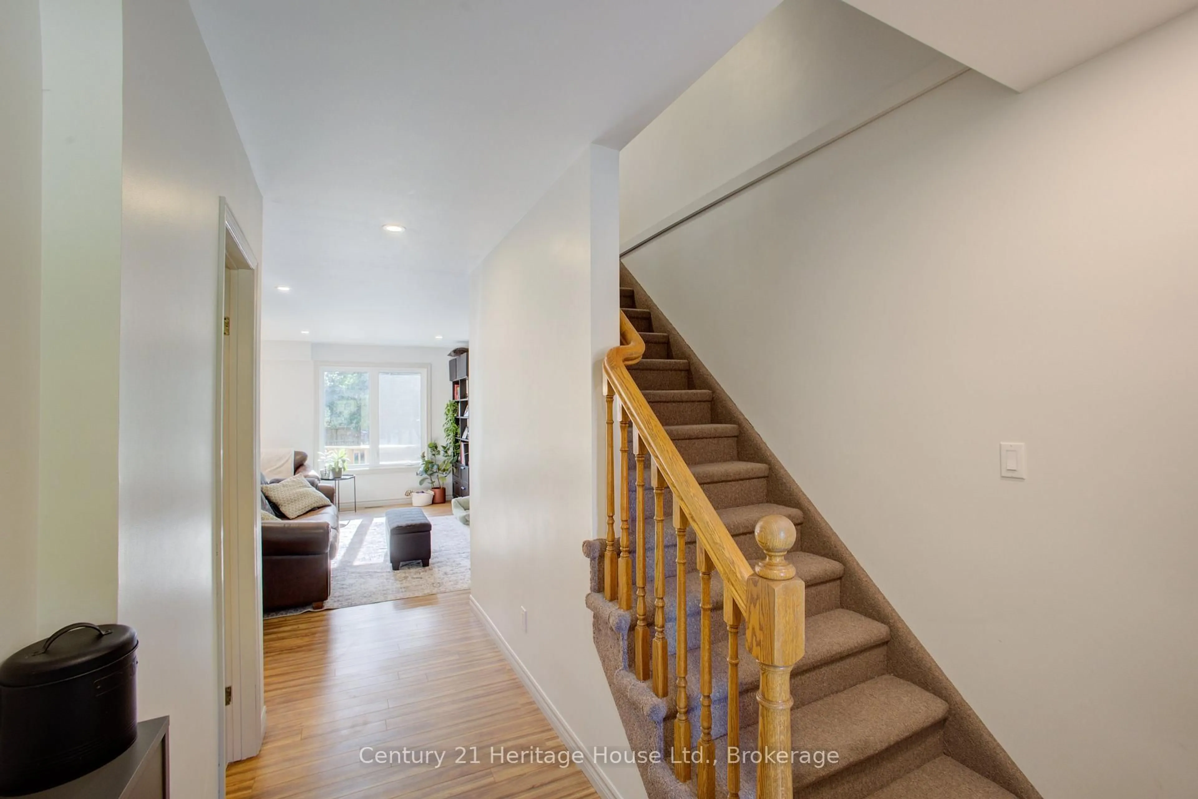 Unknown for 144 Kincardine St, West Grey Ontario N0G 1R0