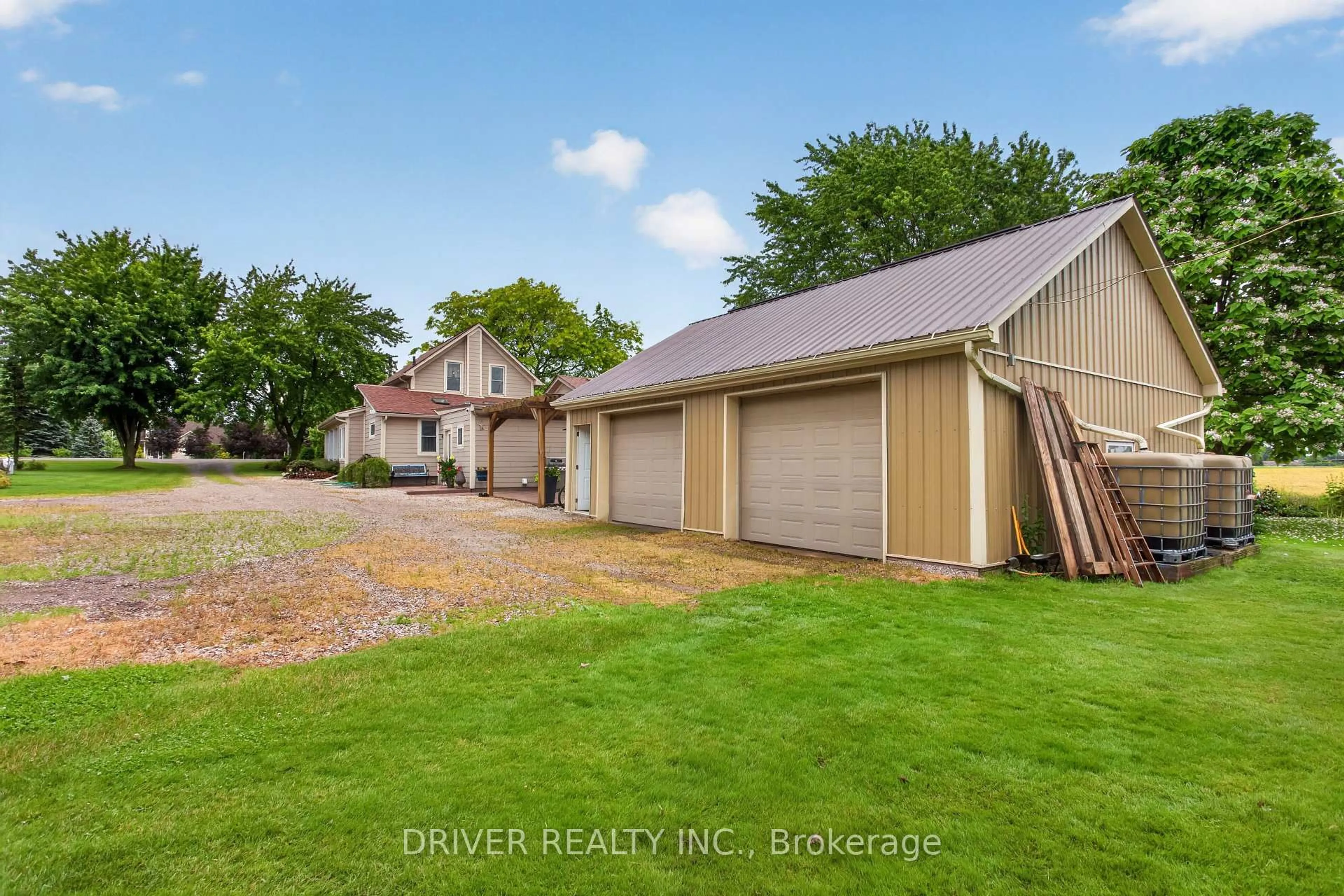 A pic from outside/outdoor area/front of a property/back of a property/a pic from drone, unknown for 53135 Heritage Line, Malahide Ontario N5H 2R1