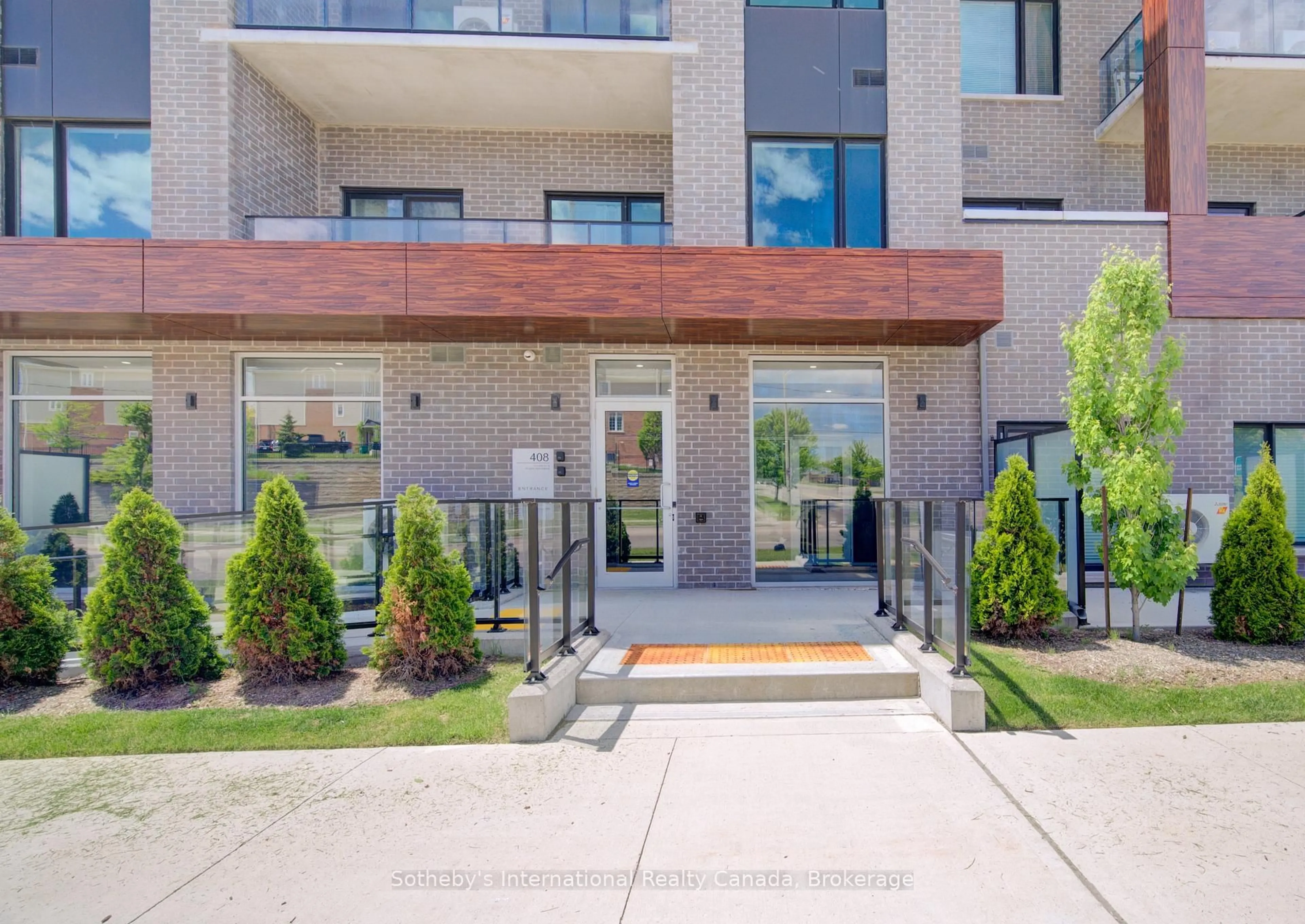 Unknown for 408 Dundas St #402, Cambridge Ontario N1R 8H7