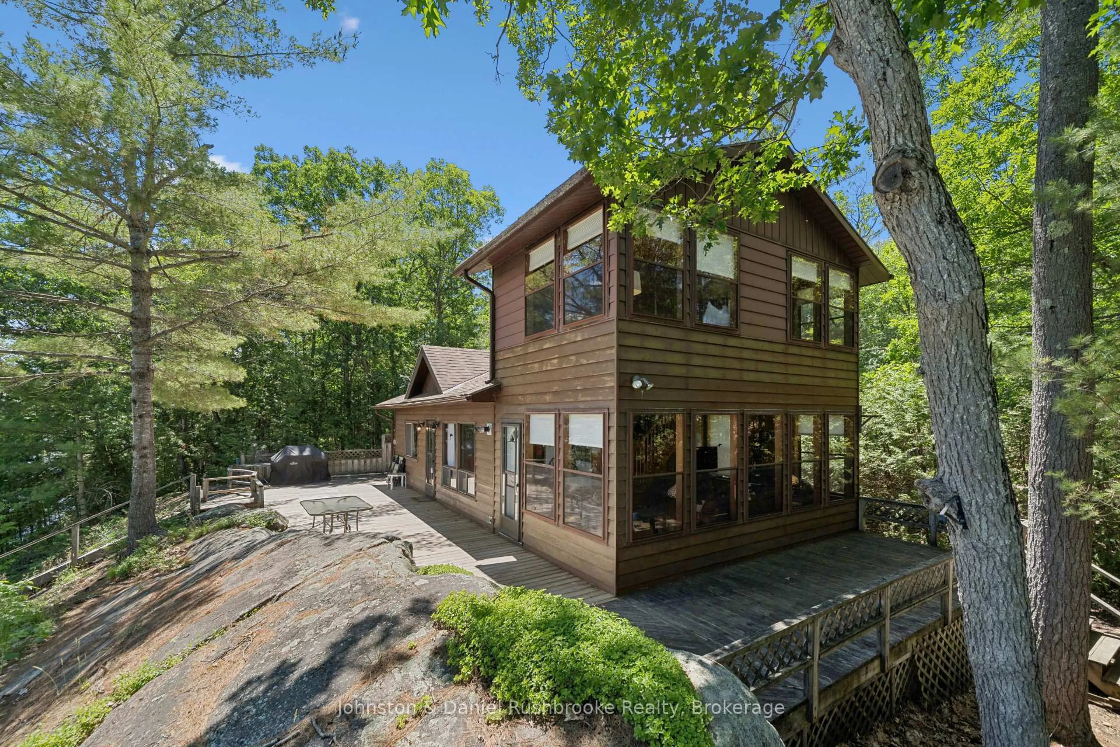 Unknown for 1277 & 1279 Woodland Dr, Gravenhurst Ontario P1P 1R2