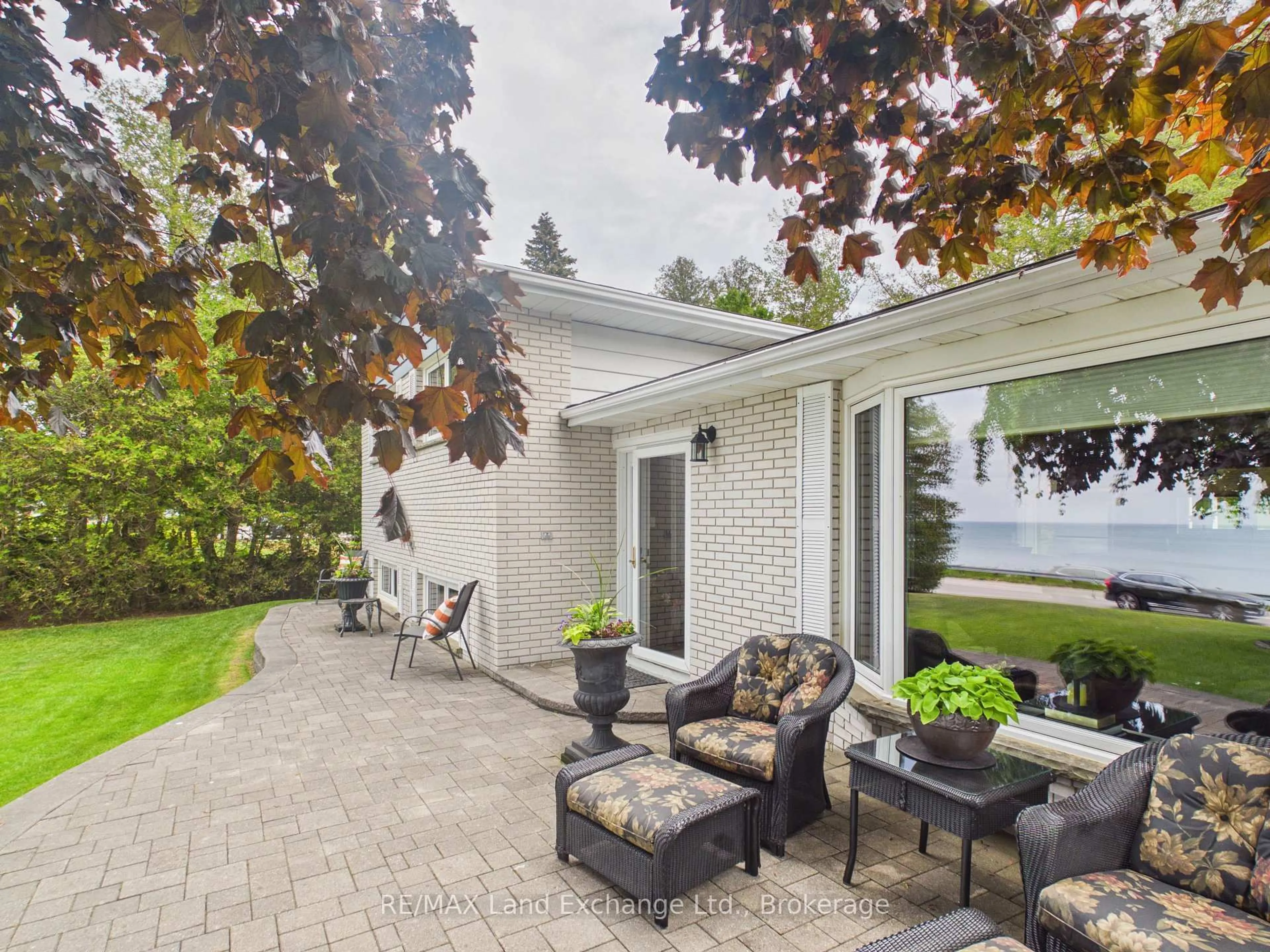 Patio, street for 167 Goderich St, Kincardine Ontario N2Z 2K6