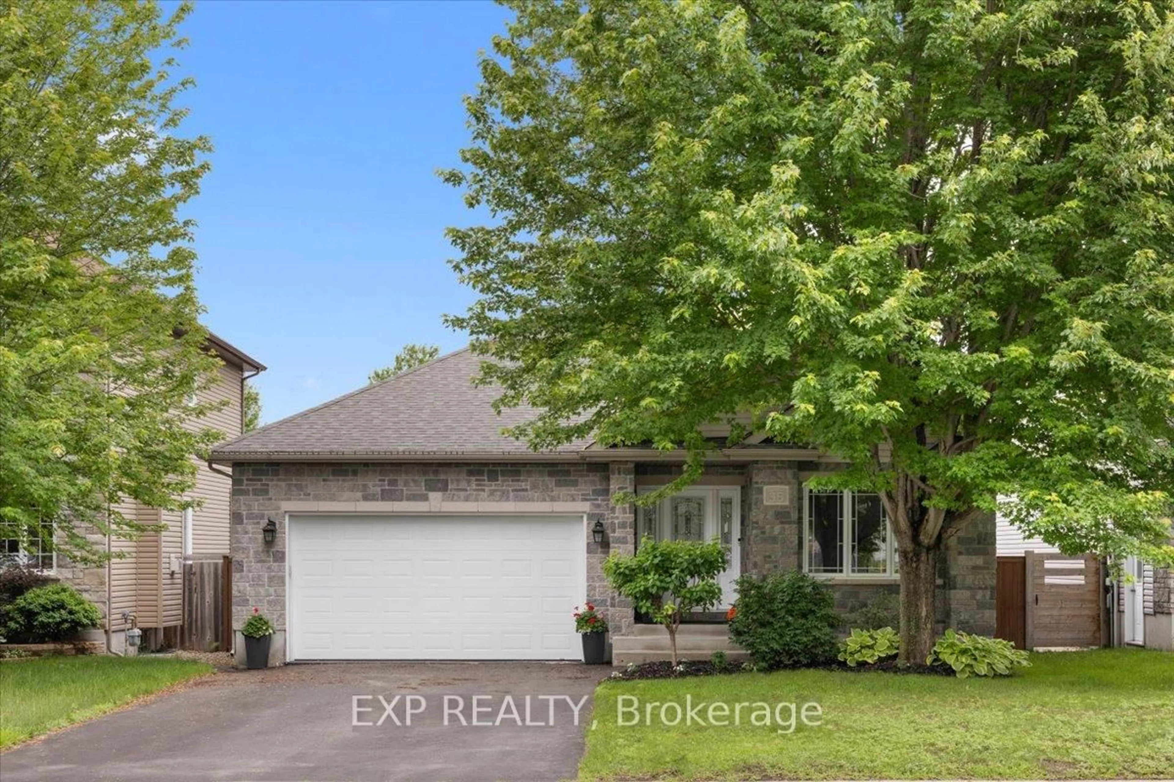 A pic from outside/outdoor area/front of a property/back of a property/a pic from drone, street for 35 Honore Cres, The Nation Ontario K0A 2M0