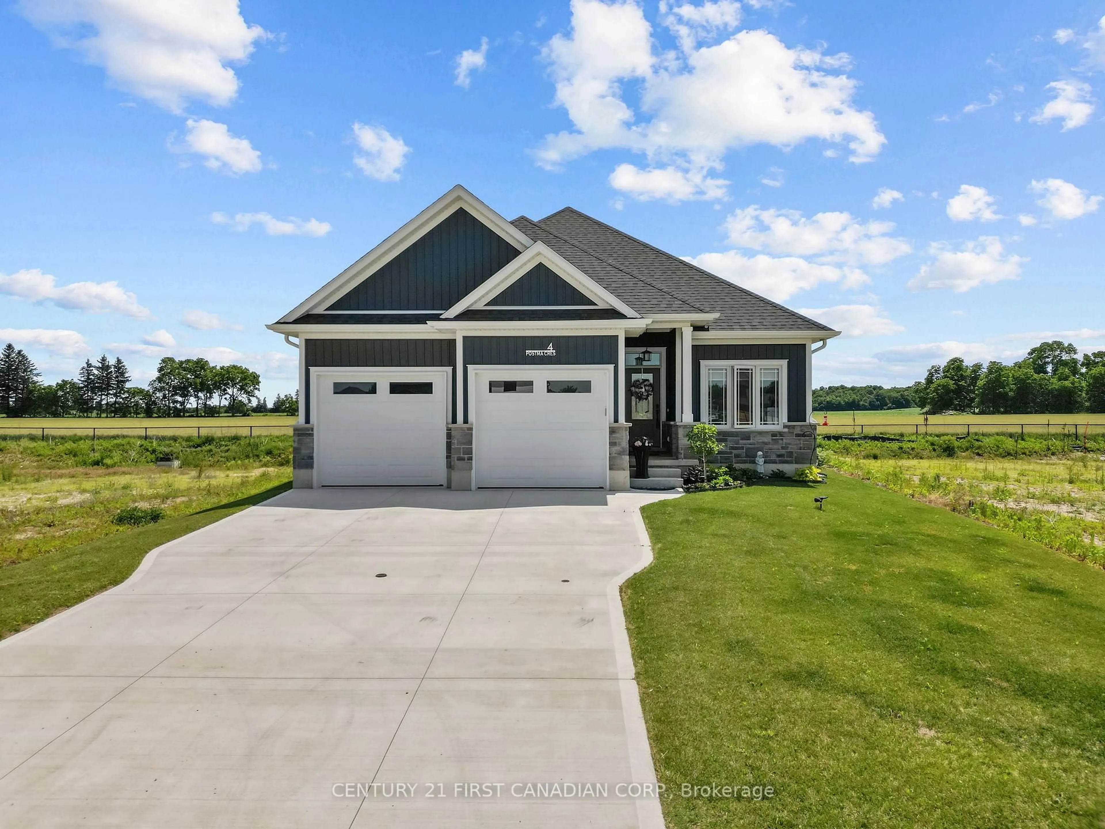 Home with vinyl exterior material, unknown for 4 Postma Cres, North Middlesex Ontario N0M 1A0