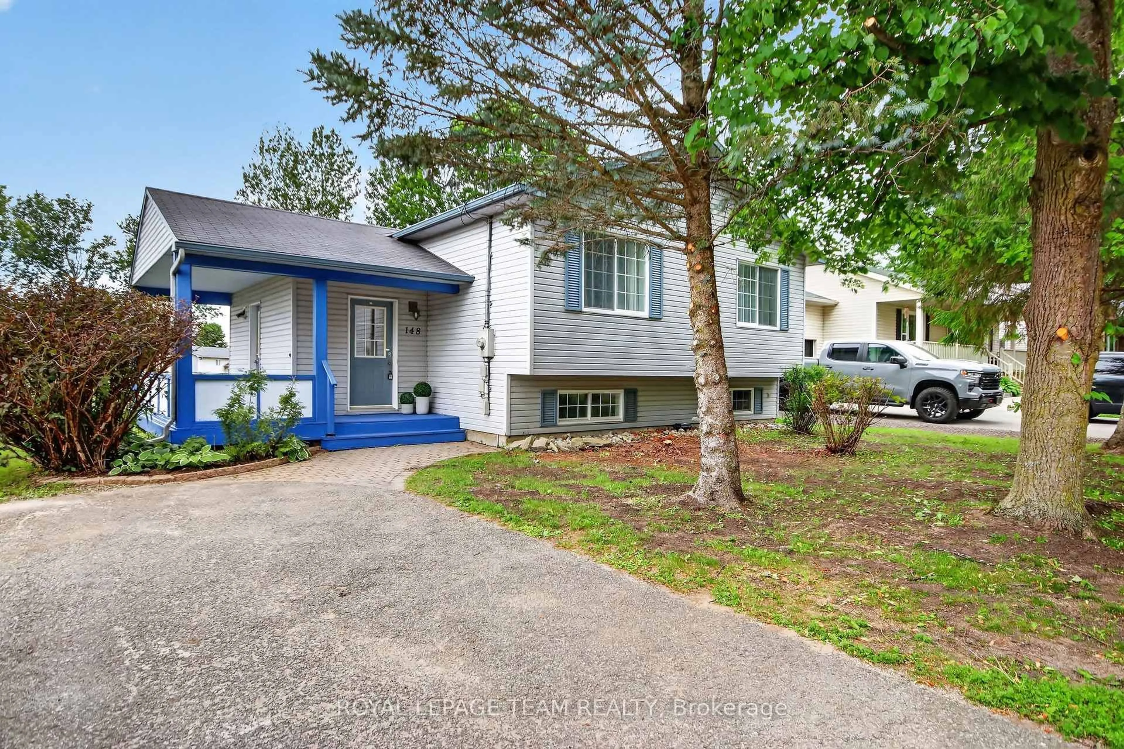 Home with vinyl exterior material, street for 148 CHARLOTTE St, Merrickville-Wolford Ontario K0G 1N0