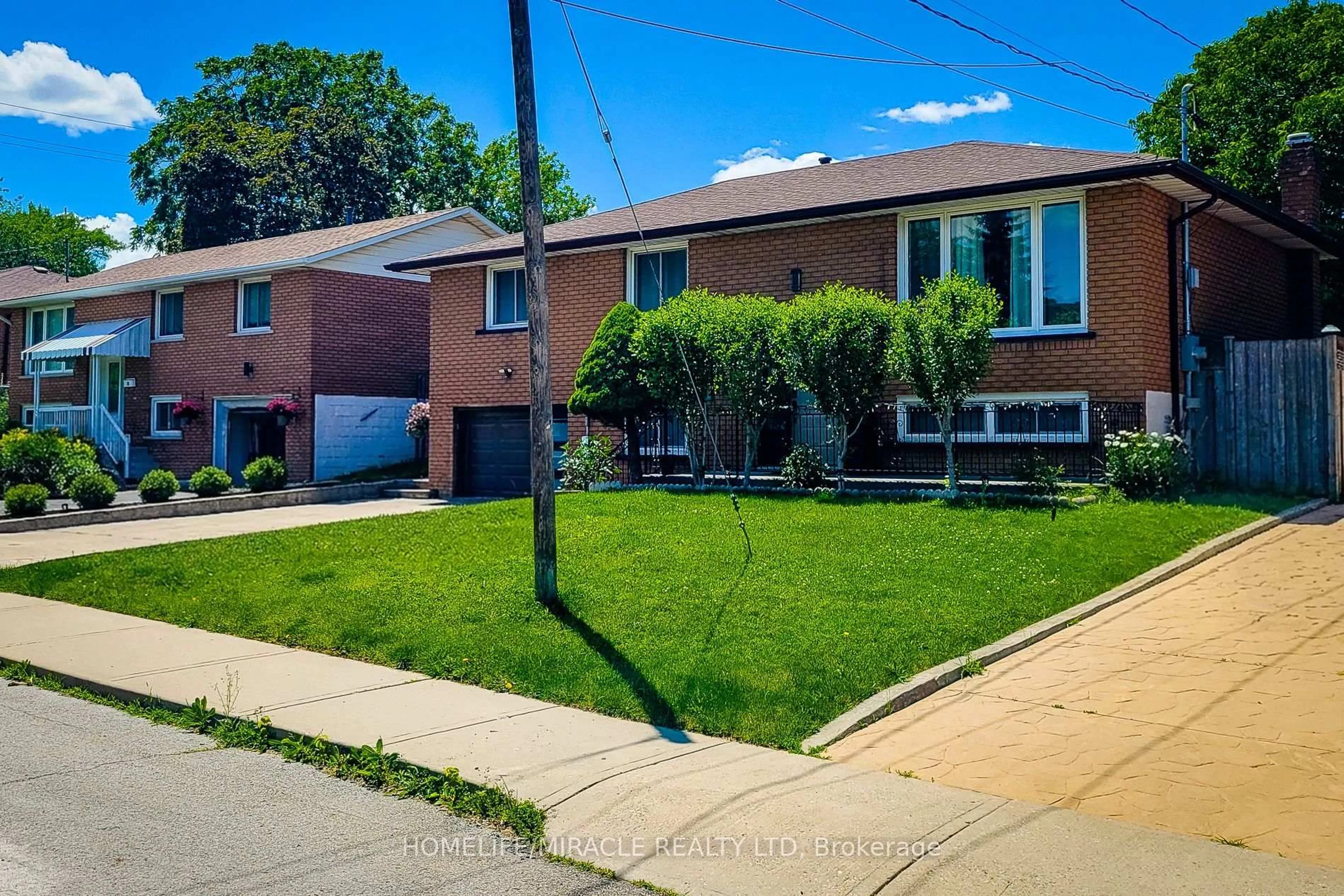 Home with brick exterior material, street for 12 Maitland Ave, Hamilton Ontario L9A 3J3