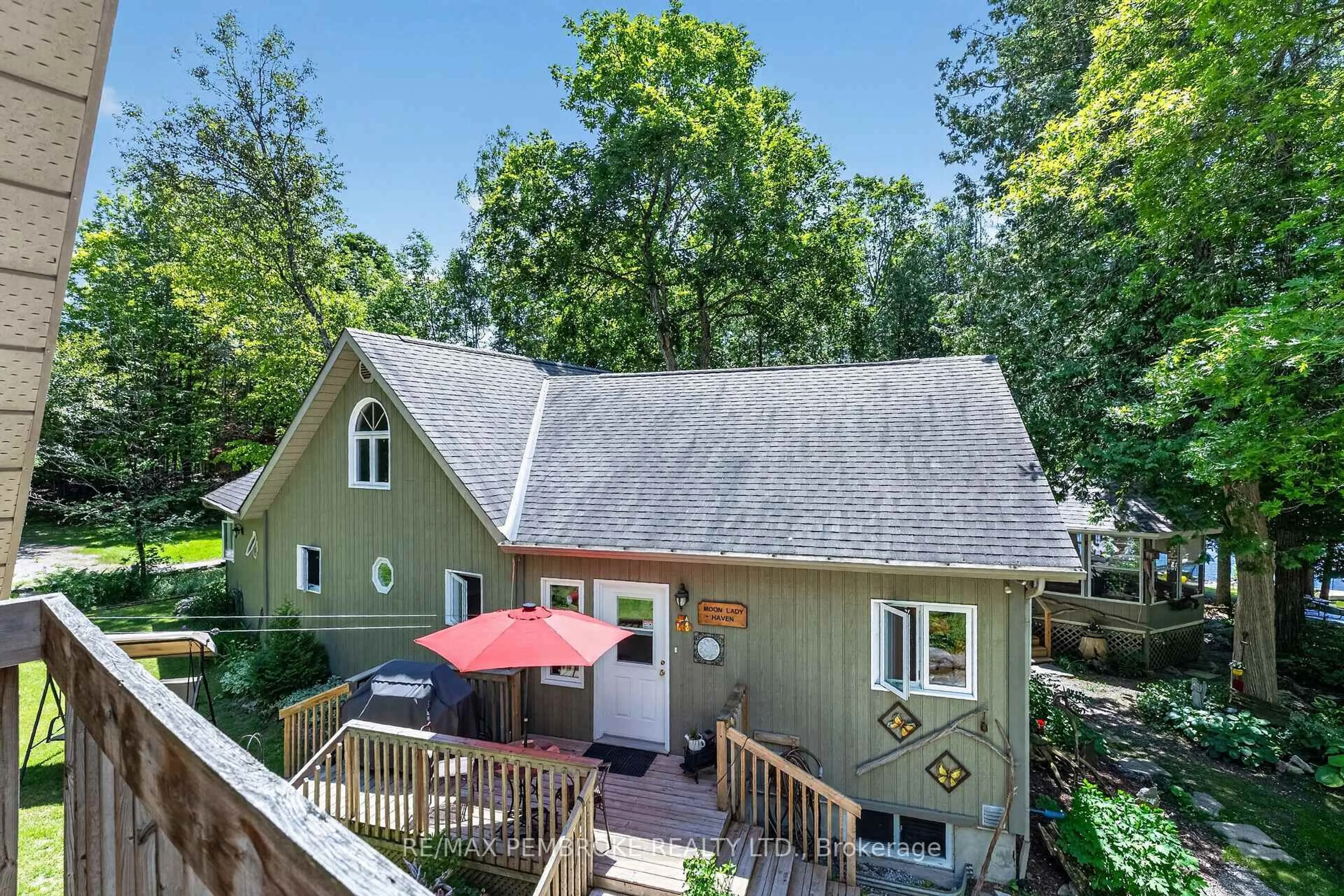 A pic from outside/outdoor area/front of a property/back of a property/a pic from drone, unknown for 131 Clem Tr, Westmeath Ontario K0J 2L0