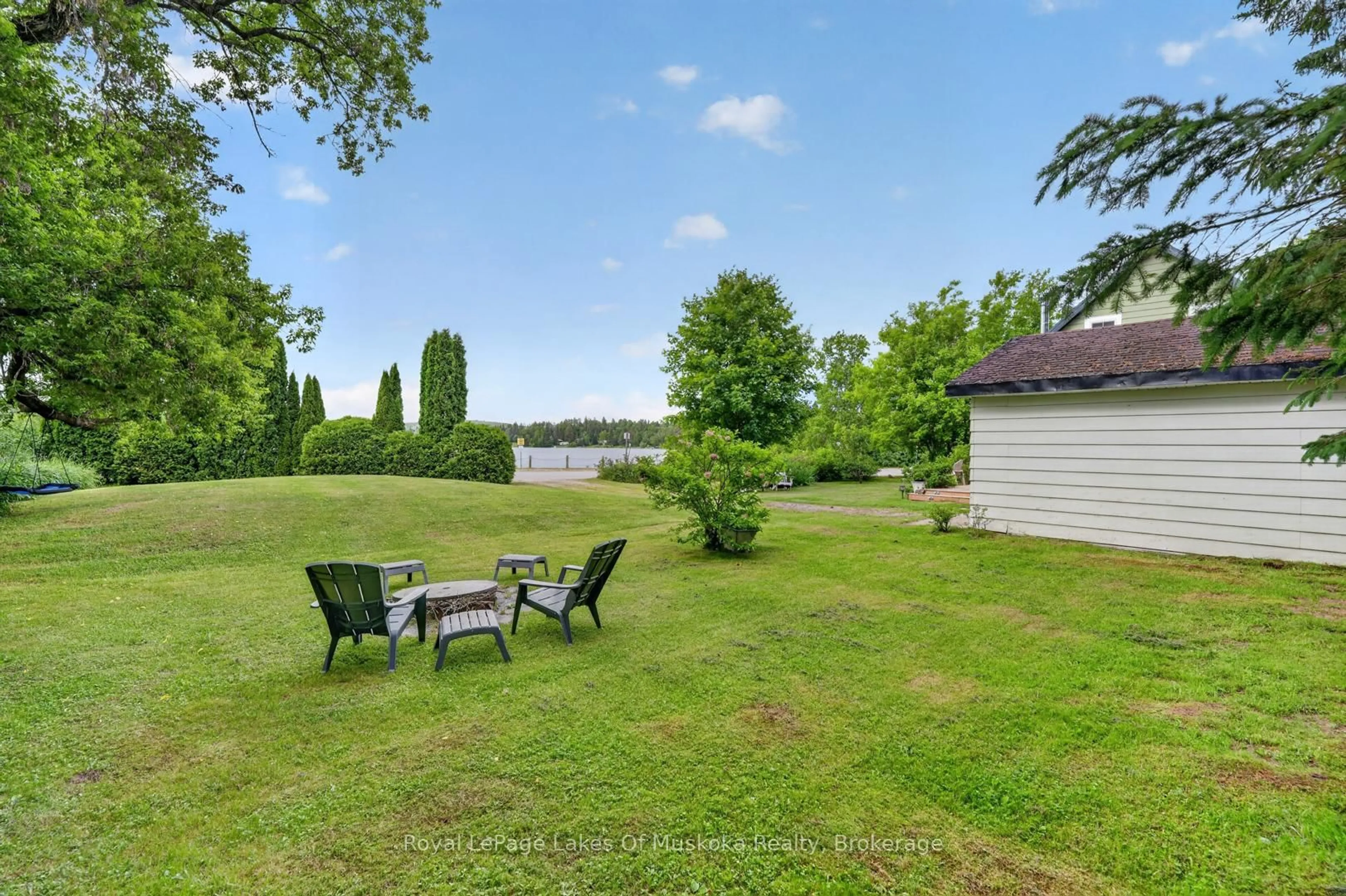 Patio, water/lake/river/ocean view for 21 Lakeview Ave, Kearney Ontario P0A 1M0
