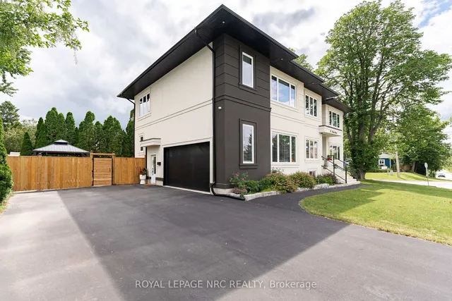 22 LAKE St, Grimsby 3