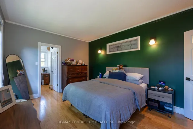 280 Queens Ave #401, London East 5