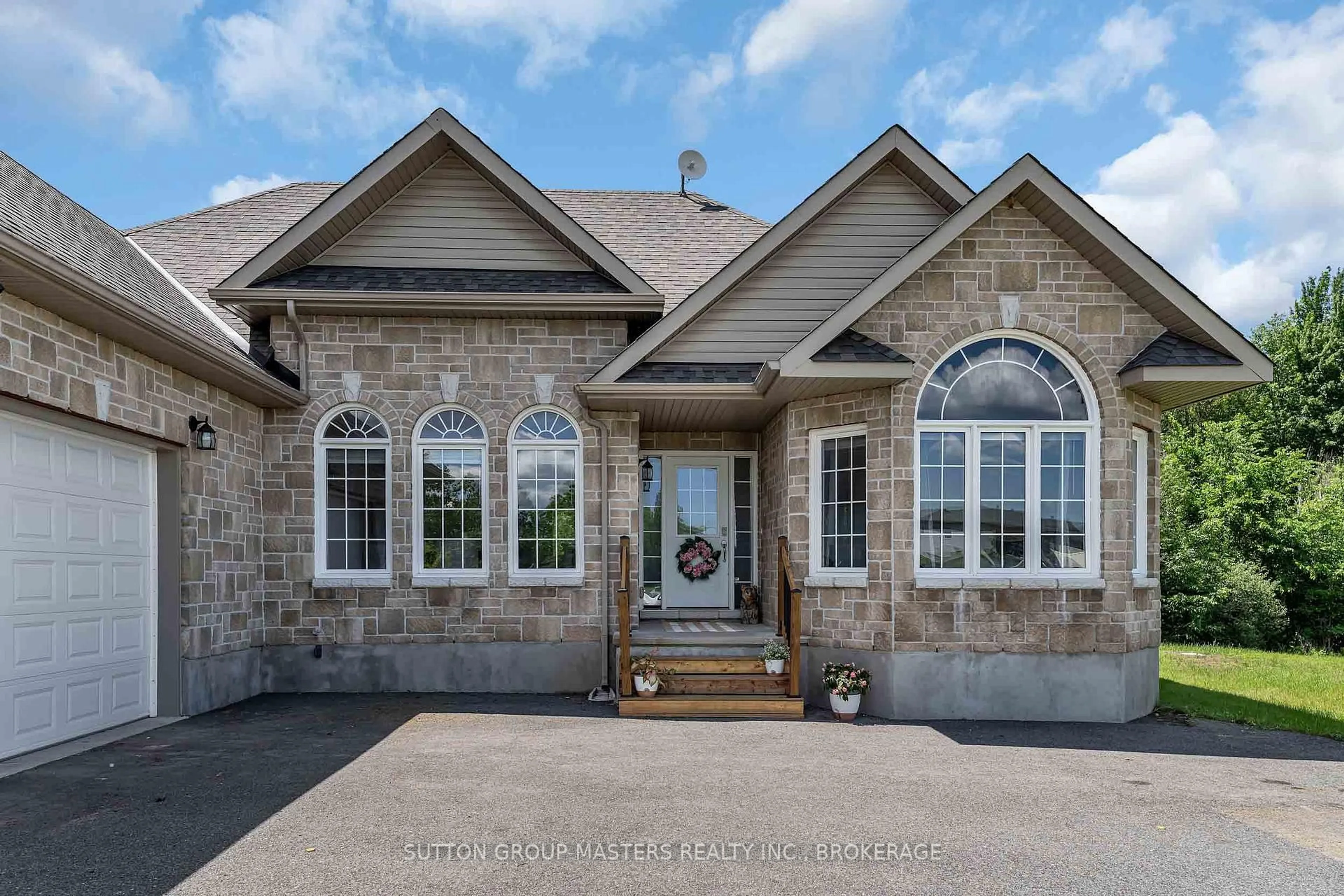 Home with brick exterior material, street for 257 Starlight Pl, Ashton Ontario K0A 1B0