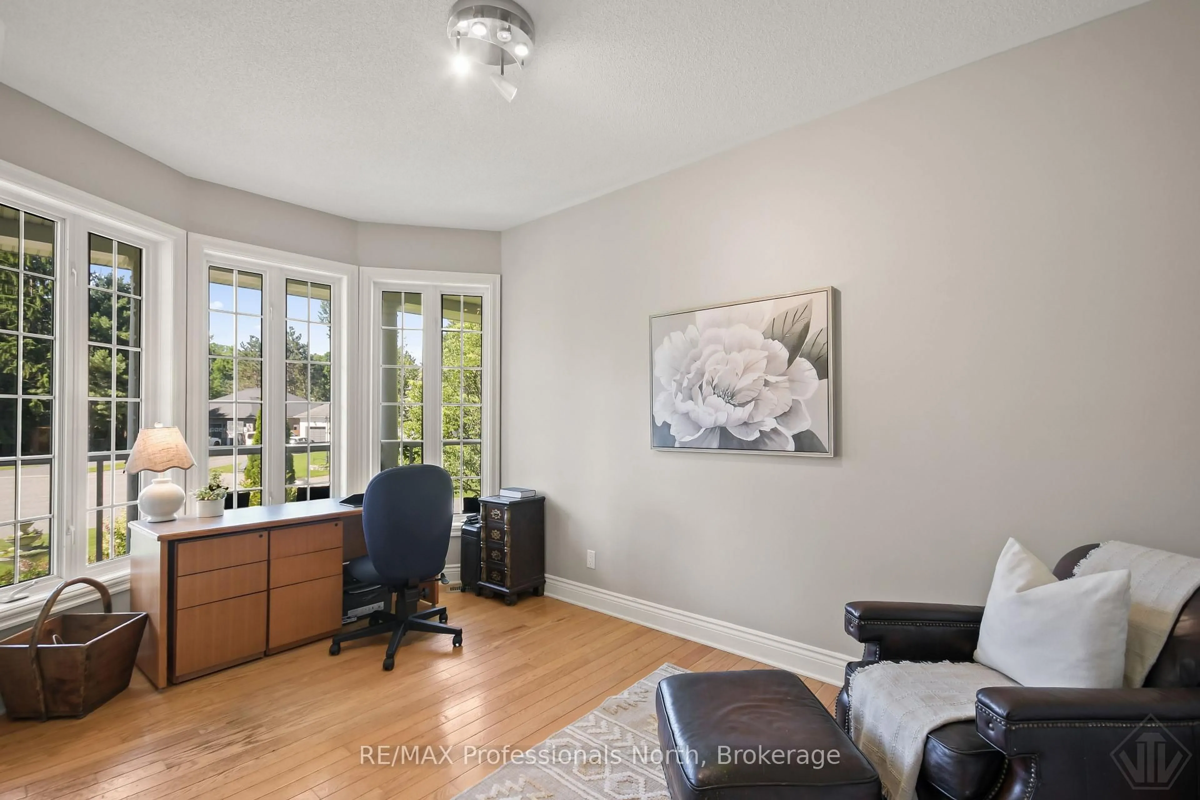 A pic of a room for 9 Melane Crt, Bracebridge Ontario P1L 1X7