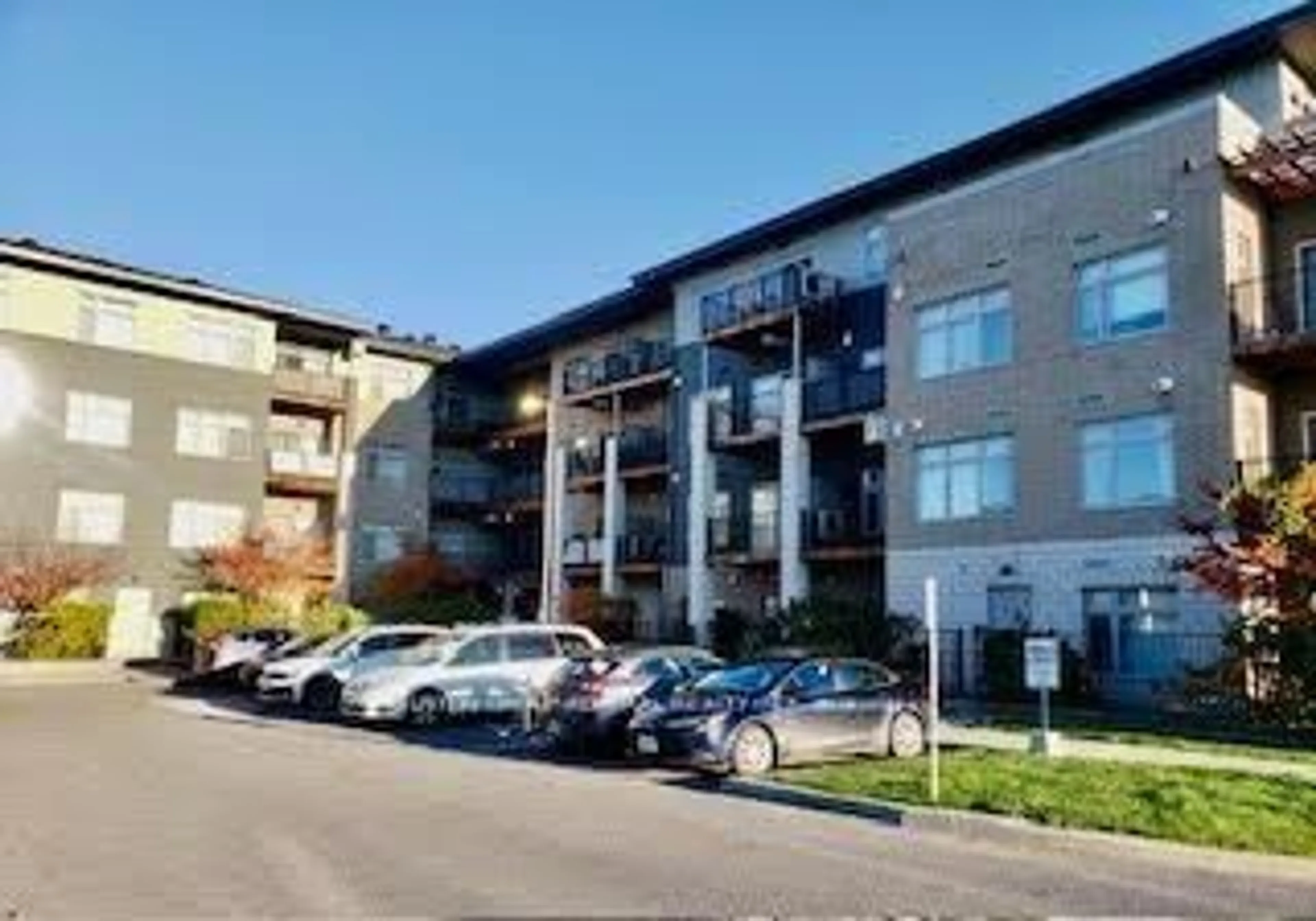 Unknown for 2785 Baseline Rd #218, Ottawa Ontario K2H 0B7